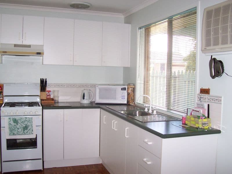 6 Terrapin Drive, NARRE WARREN SOUTH VIC 3805, Narre Warren South - Thumbnail 2