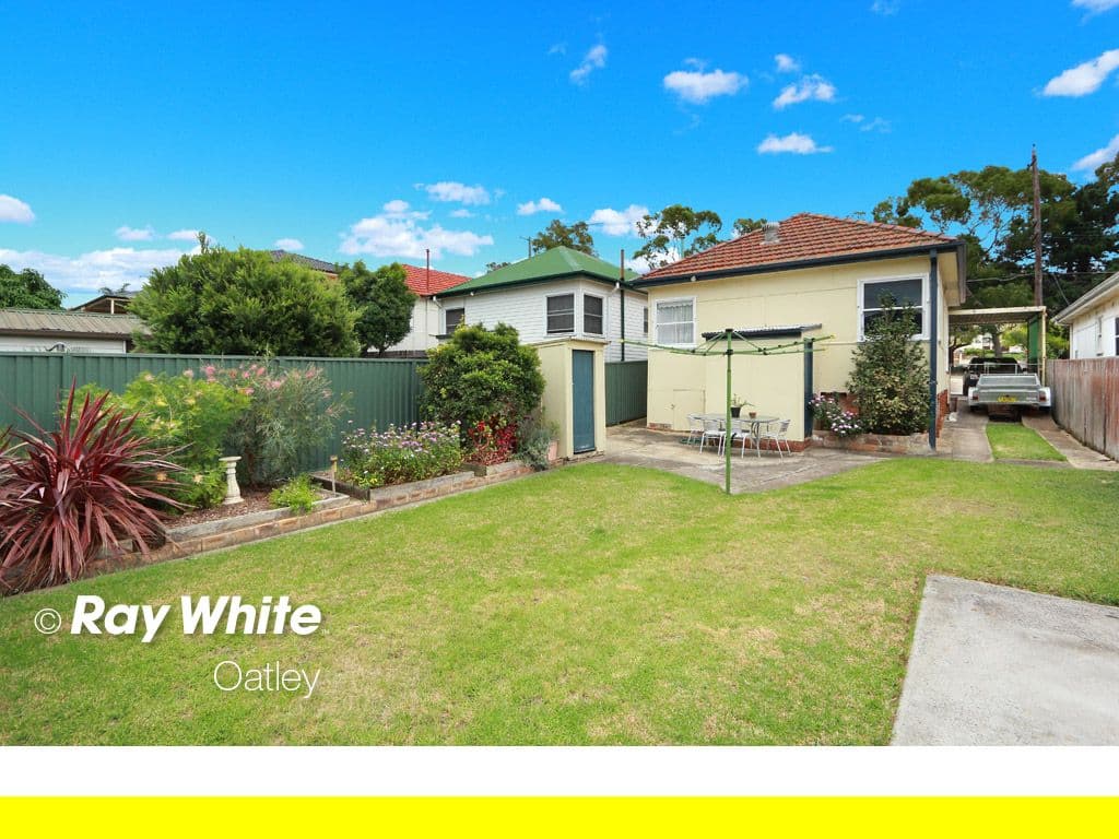 5a Kemp  Street, Mortdale NSW 2223, Mortdale - Thumbnail 2
