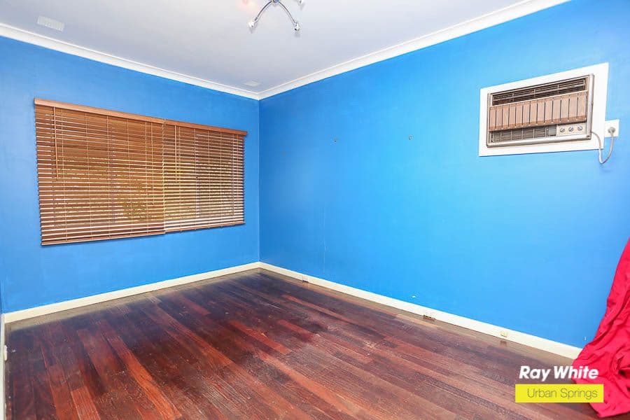 30 Vidler Street, Cloverdale WA 6105, Cloverdale - Thumbnail 4