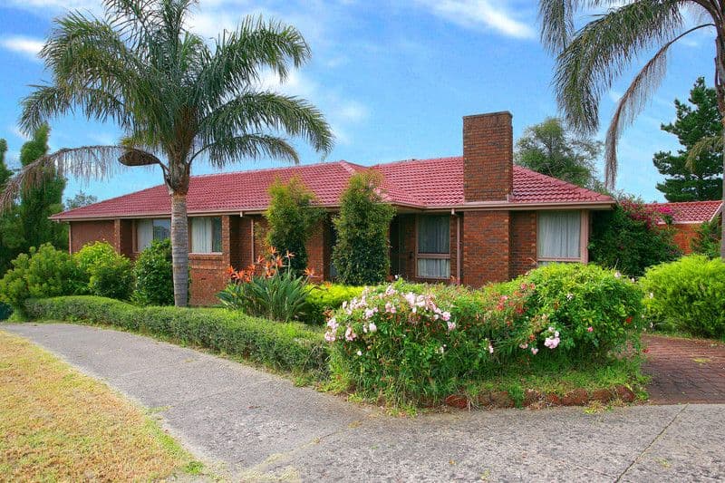 2 Huntingfield Drive, DONCASTER EAST VIC 3109, Doncaster East - Image 1
