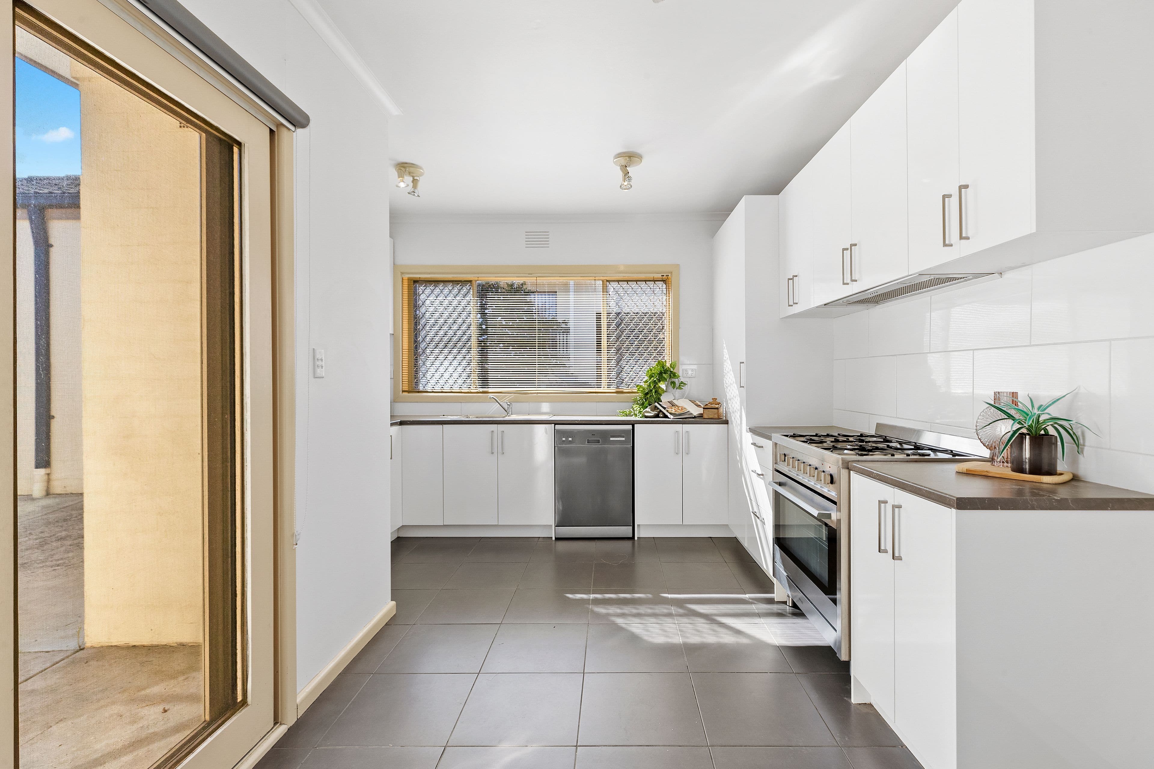 19 Yarran Grove, Bayswater VIC 3153, Bayswater - Thumbnail 7