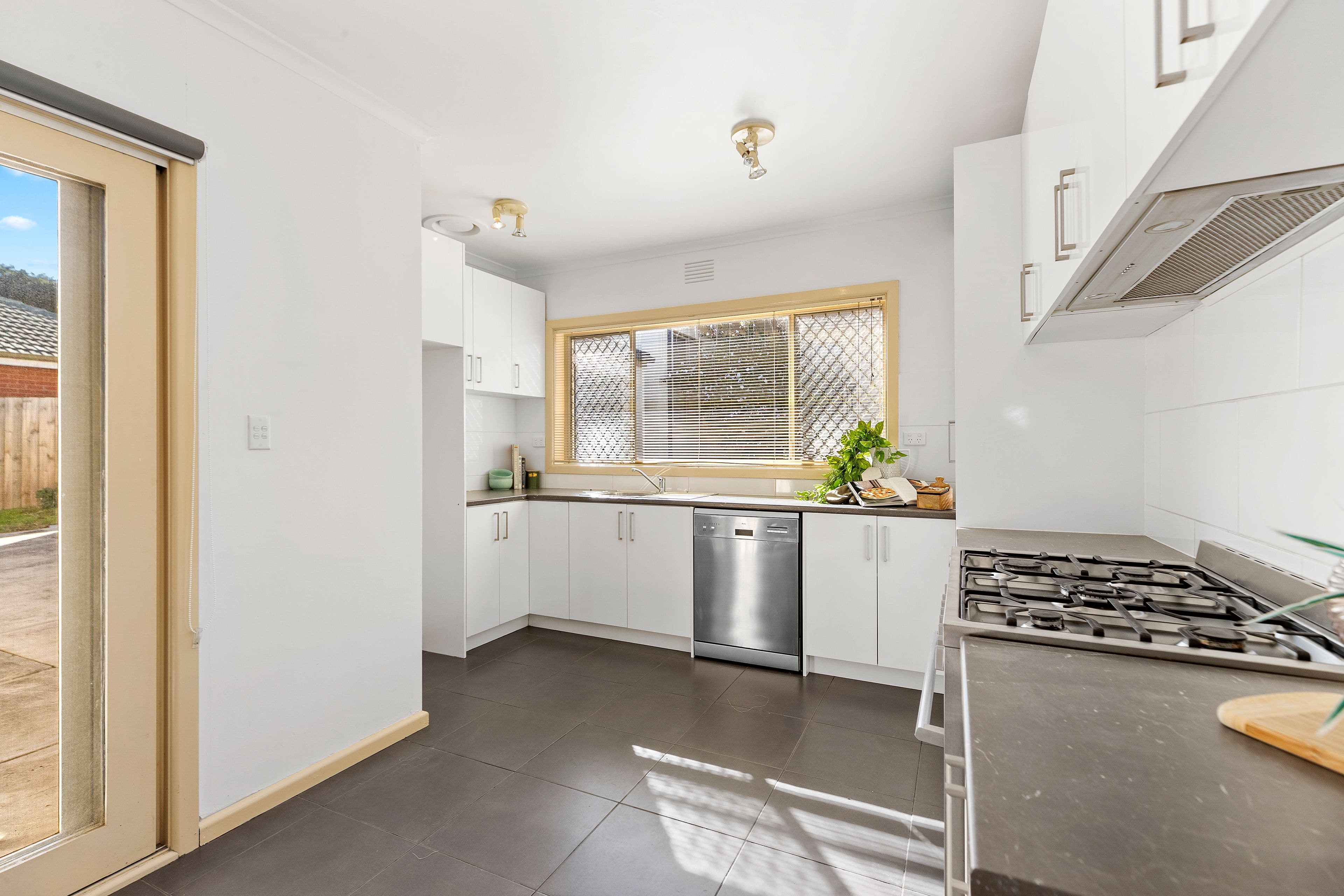 19 Yarran Grove, Bayswater VIC 3153, Bayswater - Thumbnail 8