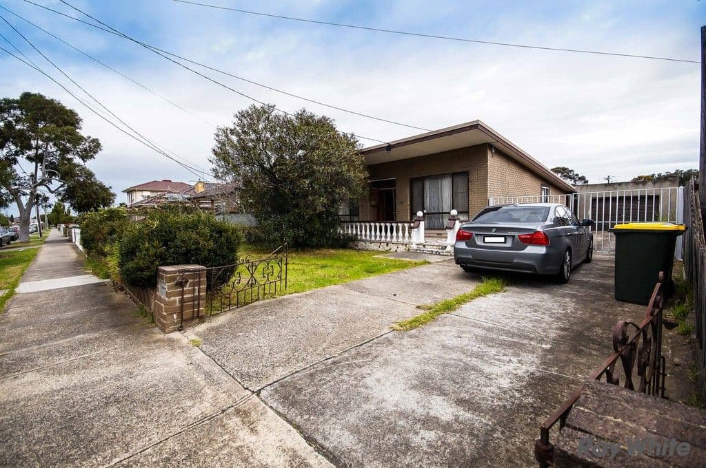 39 COLLINS Street, St Albans VIC 3021, St Albans - Thumbnail 2