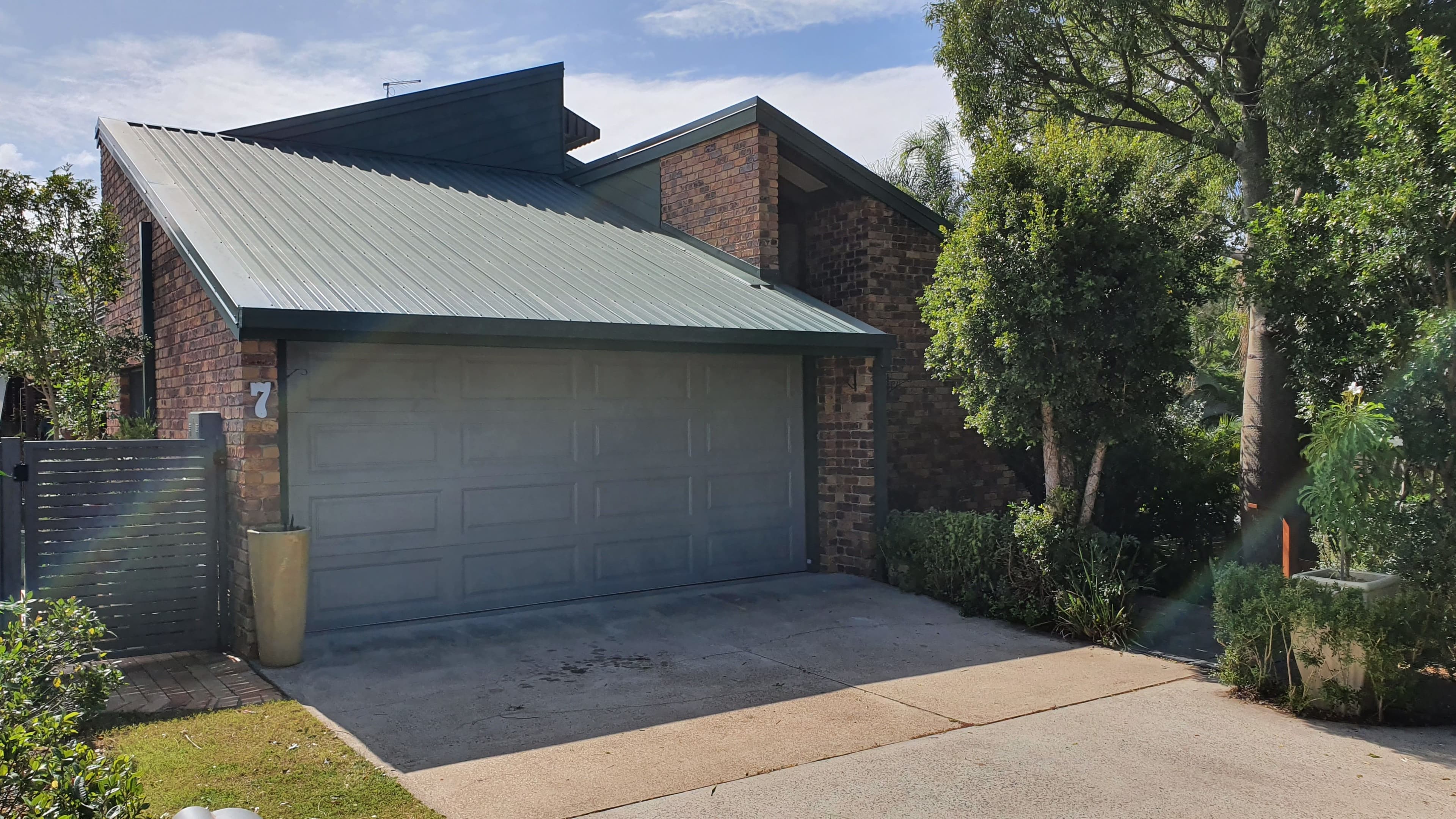 7 Bottletree Place, The Gap QLD 4061, The Gap - Thumbnail 2