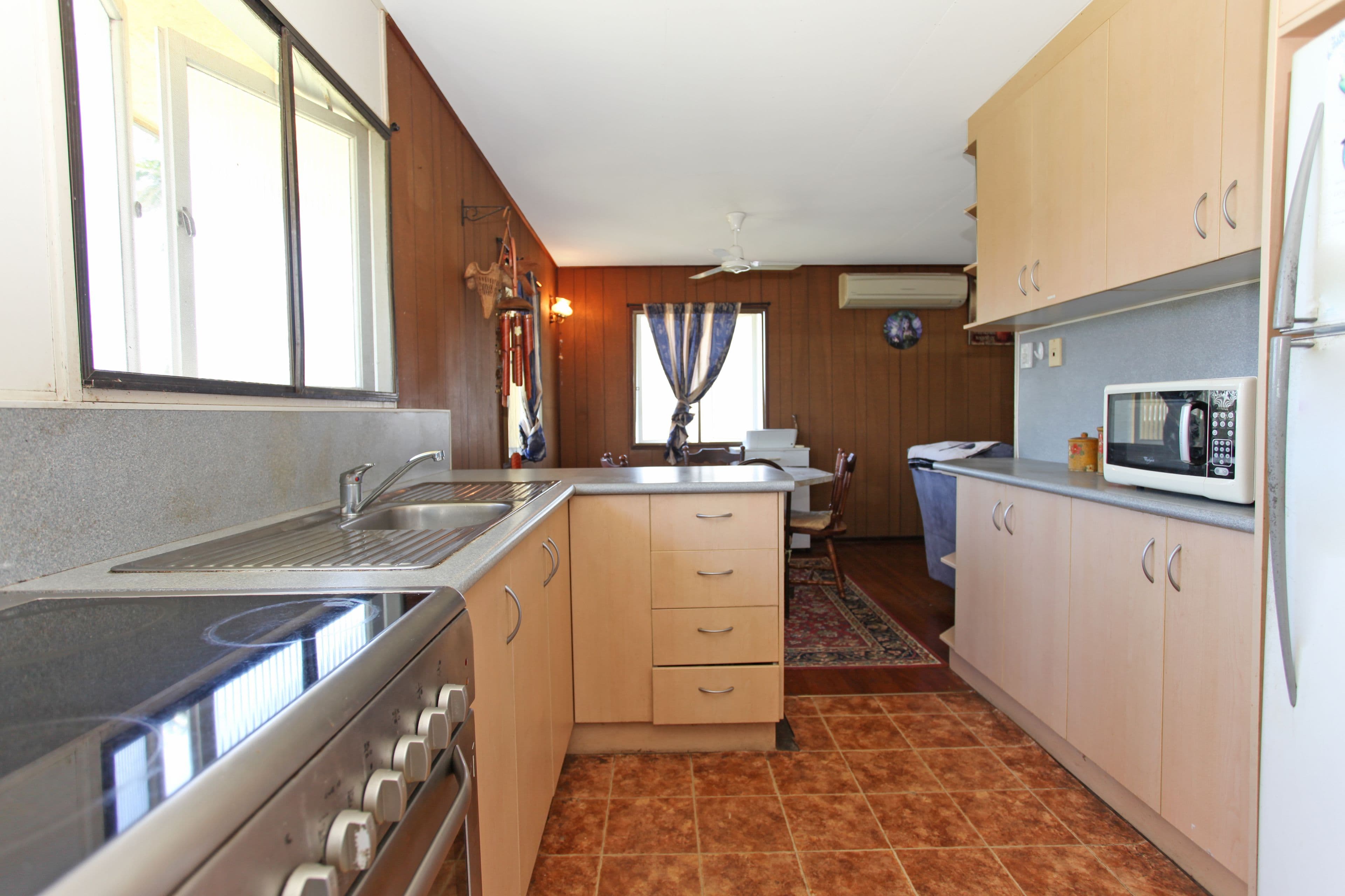 26 Clements Street, South Mackay QLD 4740, South Mackay - Thumbnail 5