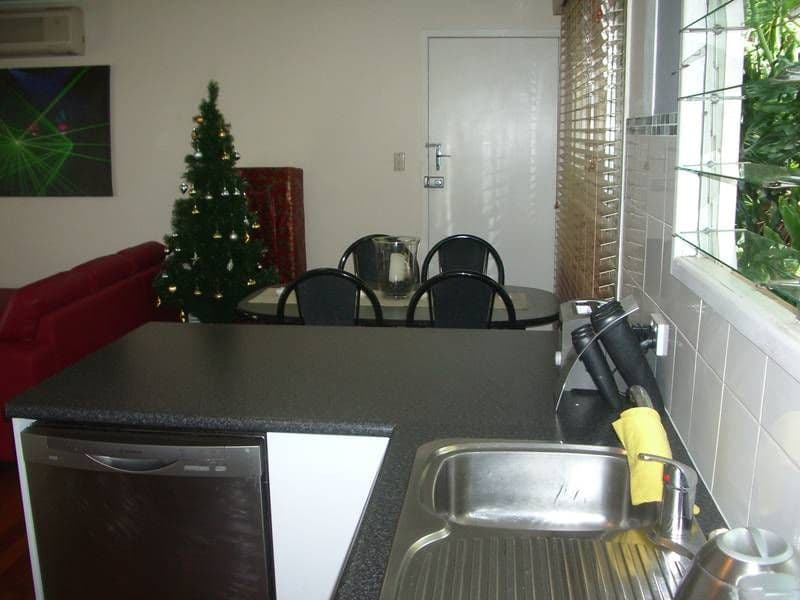12 Burns Street, INDOOROOPILLY QLD 4068, Indooroopilly - Thumbnail 7