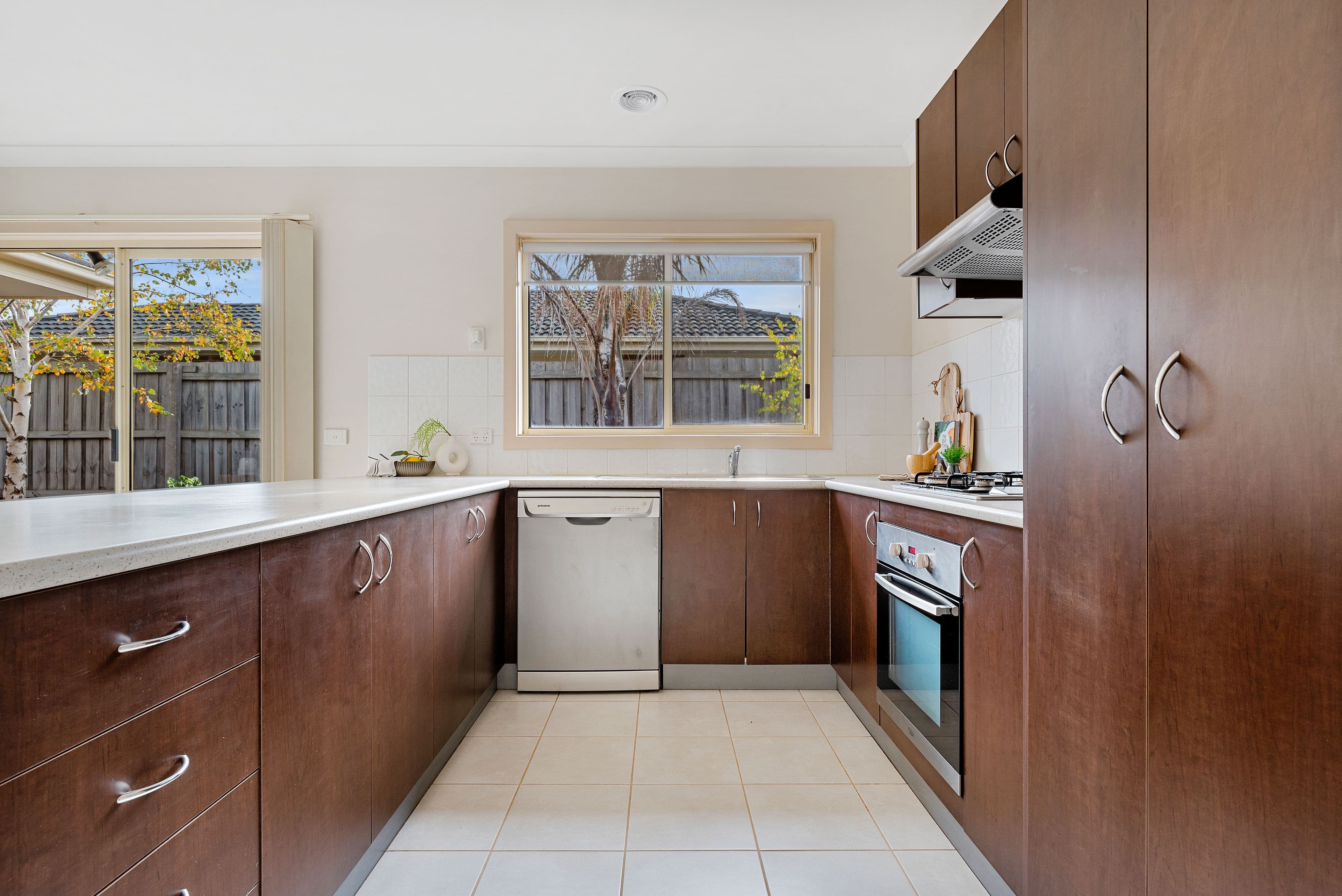 54 Darnley Drive, Skye VIC 3977, Skye - Thumbnail 6