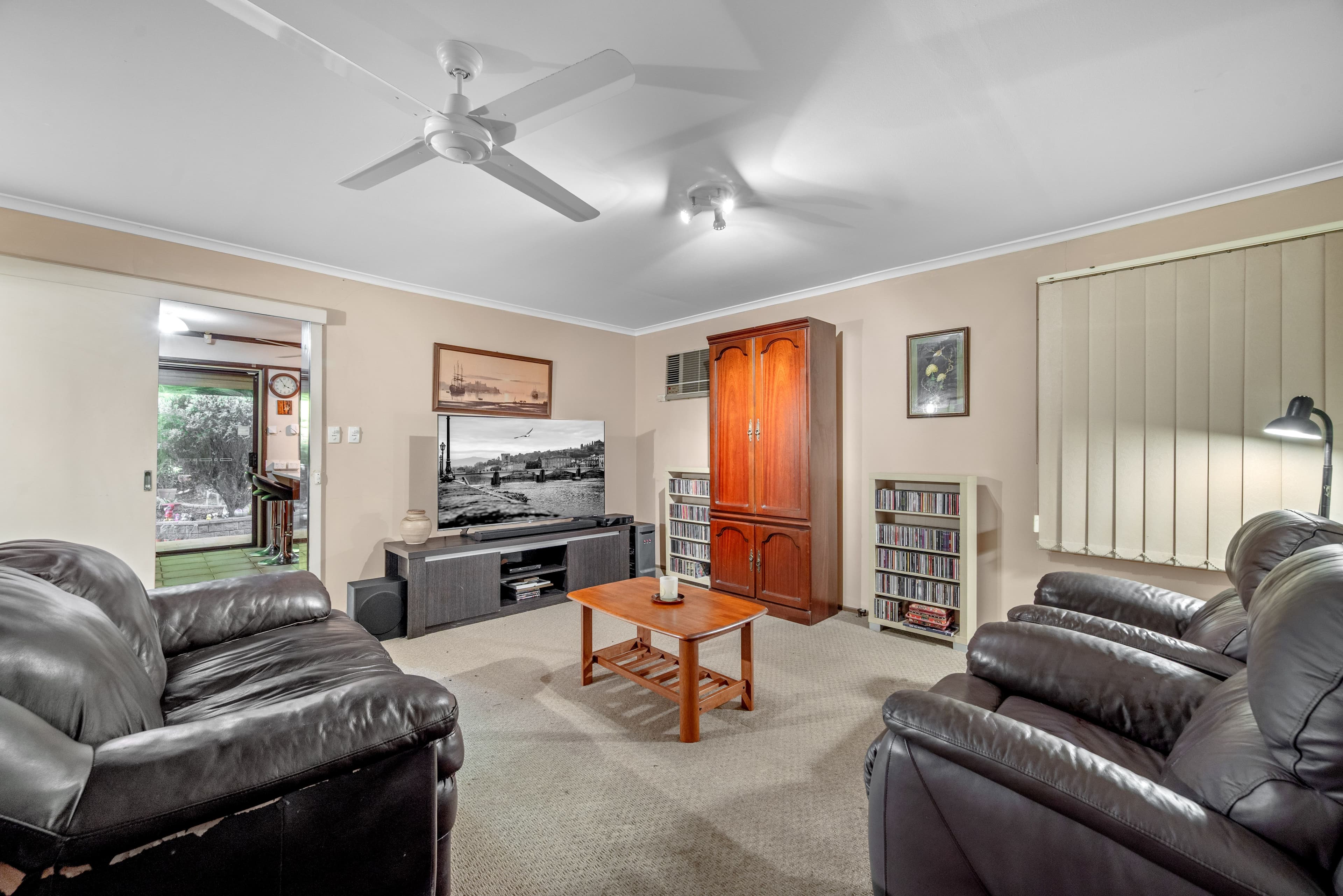 22 Georgiana Crescent, Ambarvale NSW 2560, Ambarvale - Thumbnail 2