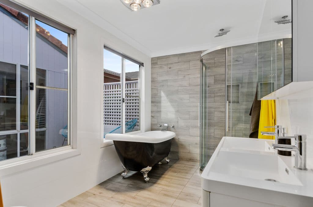 8 Ashmore Crescent, Kanahooka - Thumbnail 5