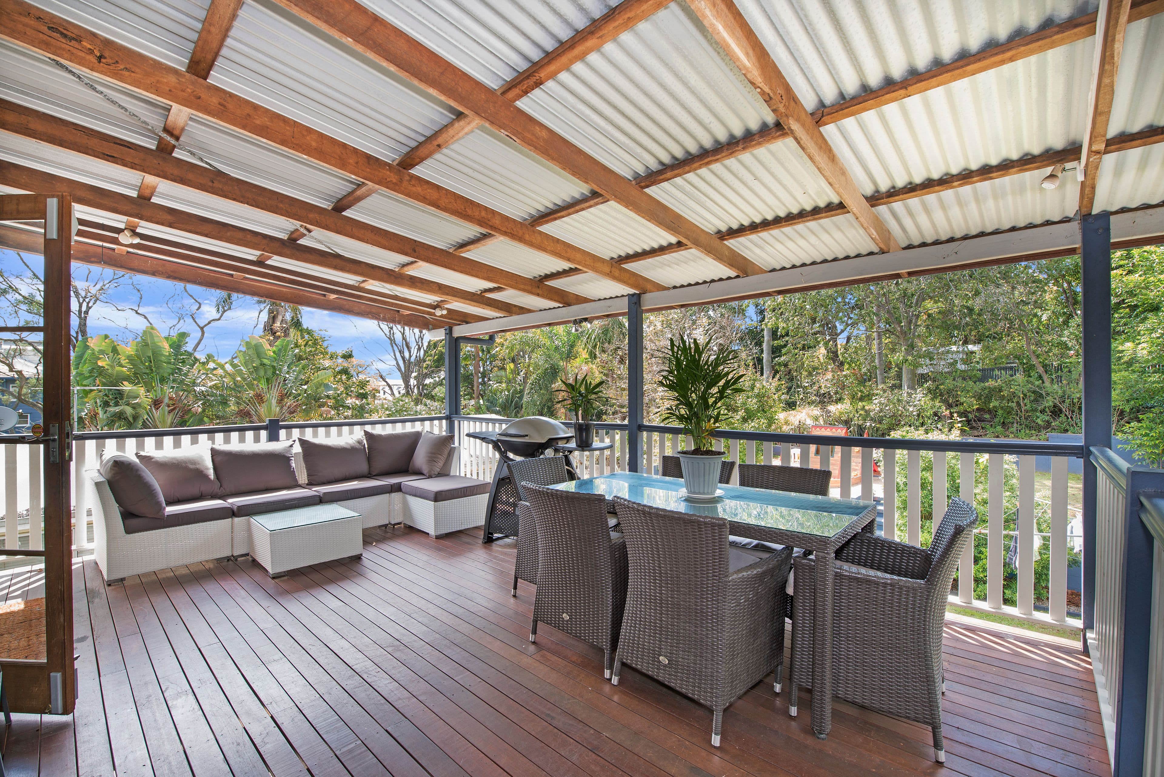 27 Dawson Street, Wooloowin QLD 4030, Wooloowin - Thumbnail 2