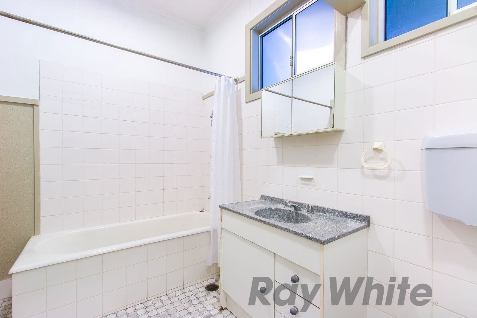 230 Lambton Road, New Lambton NSW 2305, New Lambton - Thumbnail 7