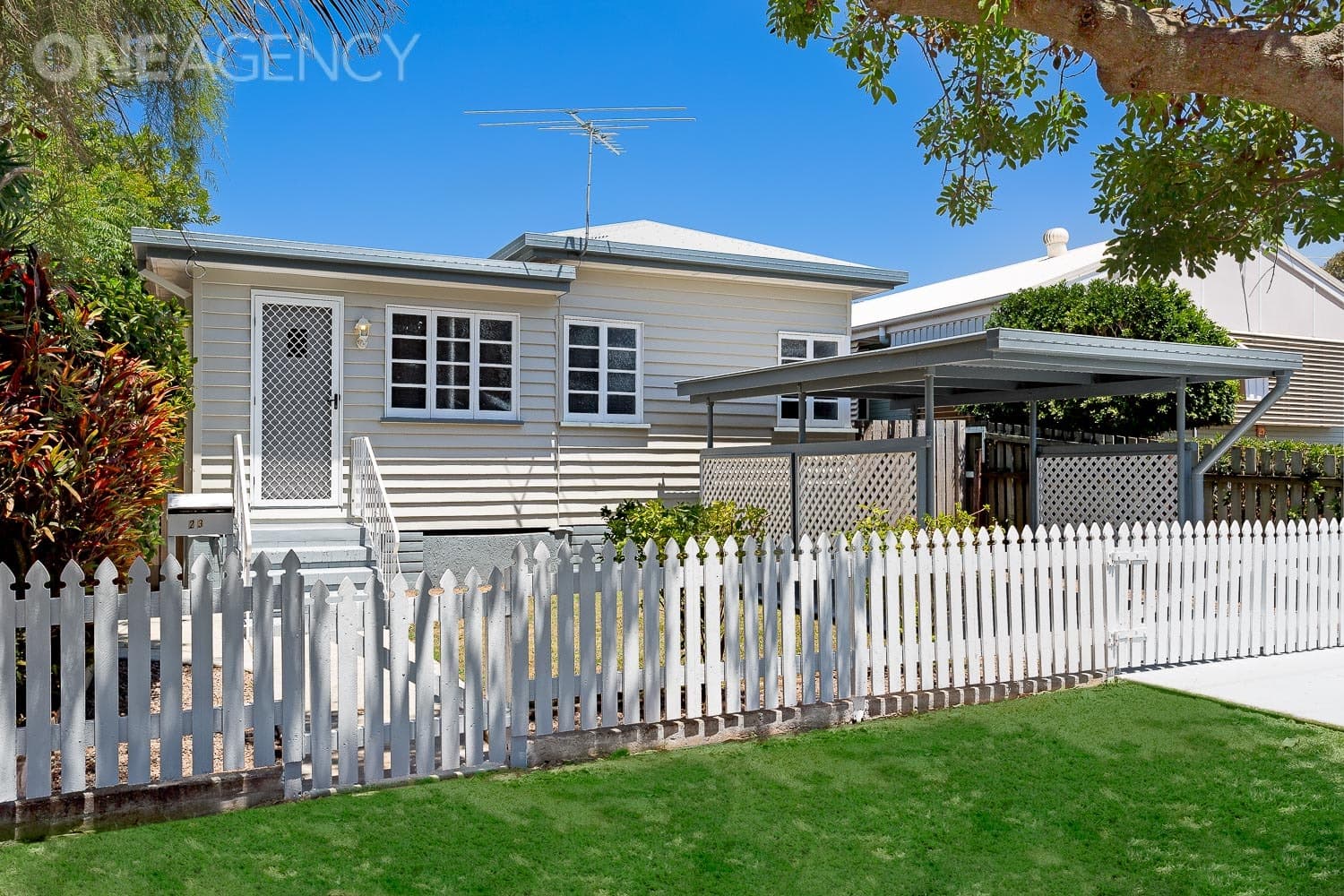 23 James Street, Scarborough, Scarborough - Thumbnail 2