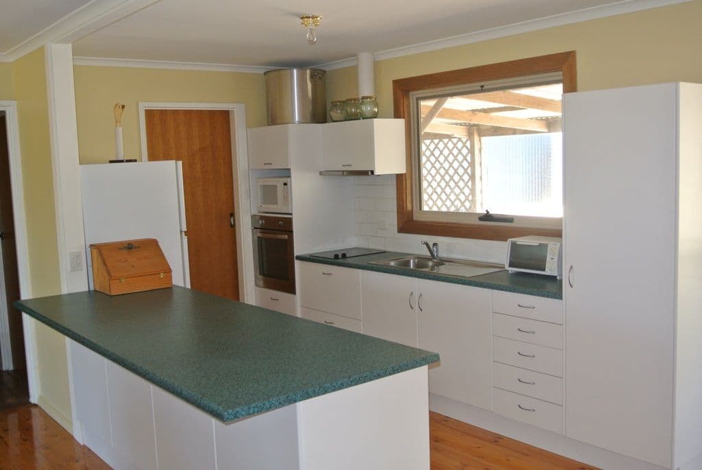 106 Marine Parade, KINGSTON SE SA 5275, Kingston Se - Thumbnail 3