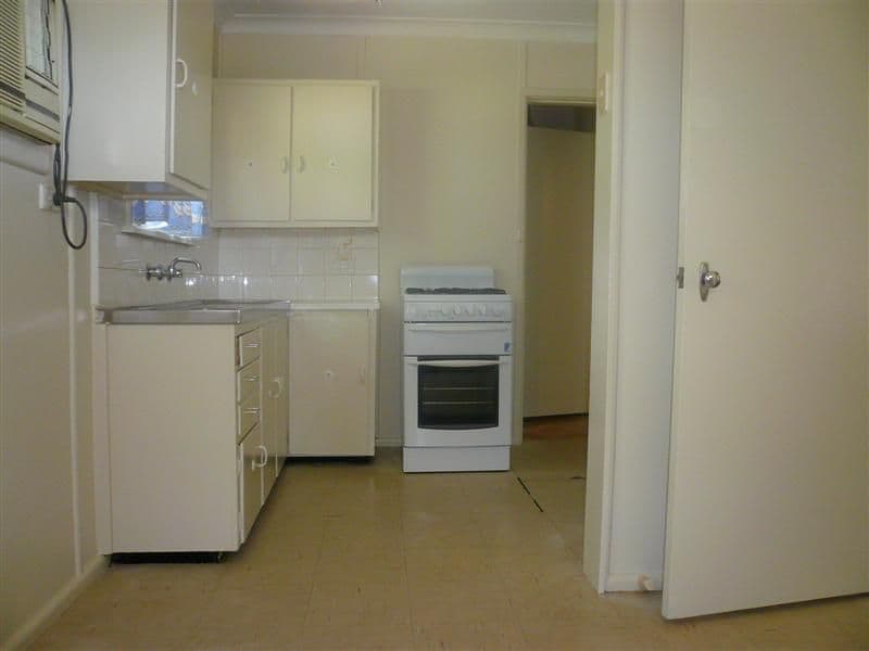 9  Alcheringa Street, DUBBO NSW 2830, Dubbo - Thumbnail 3