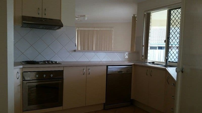 12 Gumnut Grove, Redbank Plains QLD 4301, Redbank Plains - Thumbnail 2