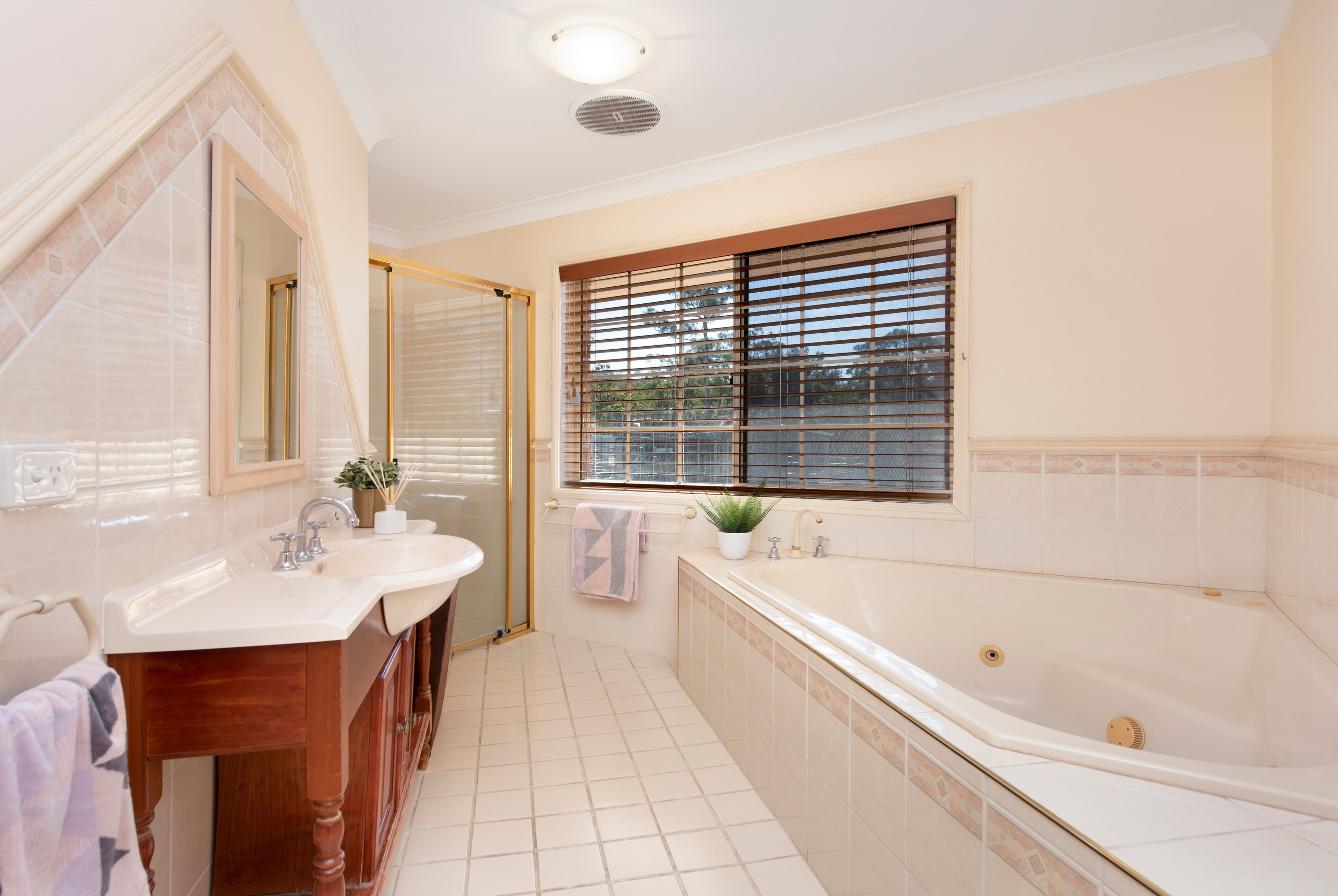 12 Liam Street, Carina Heights QLD 4152, Carina Heights - Thumbnail 8