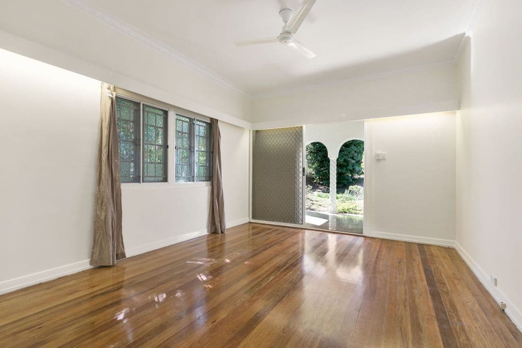 11 Olivia Avenue, Salisbury QLD 4107, Salisbury - Thumbnail 4