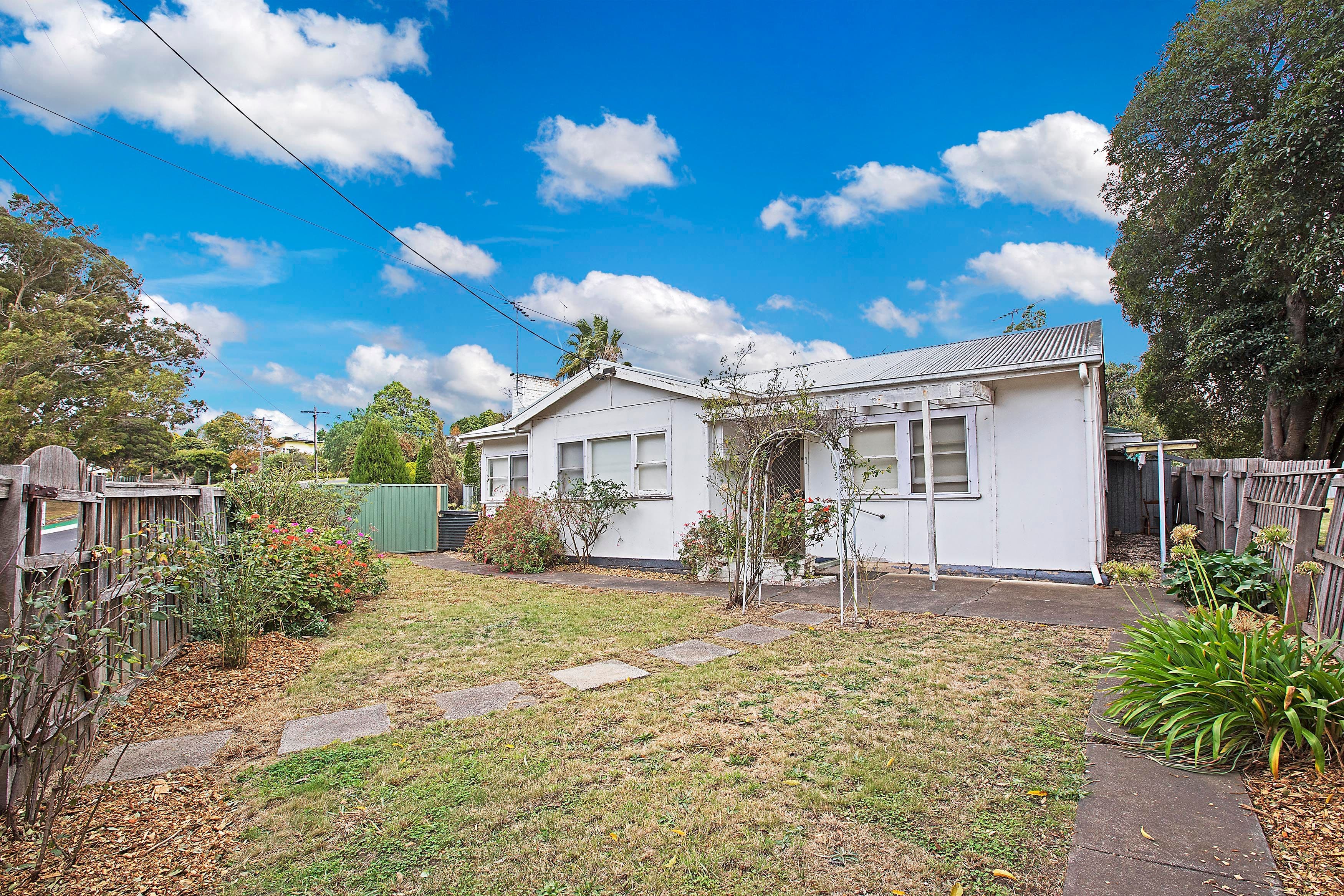 20 Belle Vue Avenue, Highton VIC 3216, Highton - Thumbnail 6
