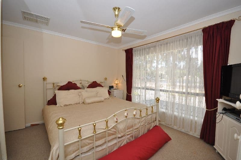 15 Matthew Court, PARALOWIE SA 5108, Paralowie - Thumbnail 5
