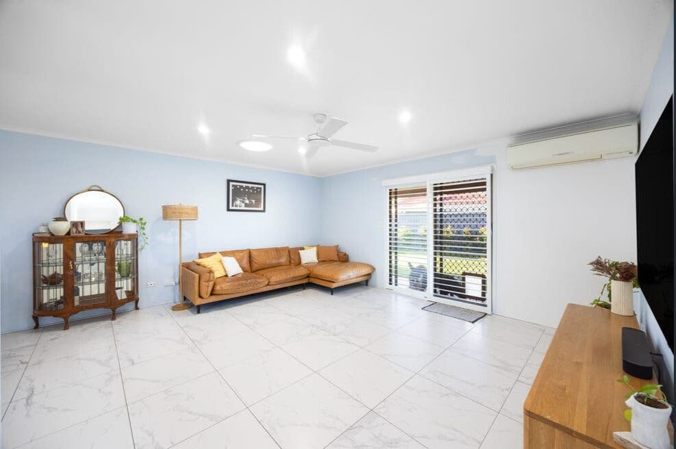 4 Kite Place, Parrearra QLD 4575, Parrearra - Thumbnail 2