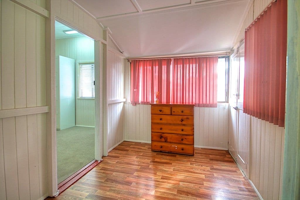 7 Smart Avenue, Eastern Heights QLD 4305, Eastern Heights - Thumbnail 4