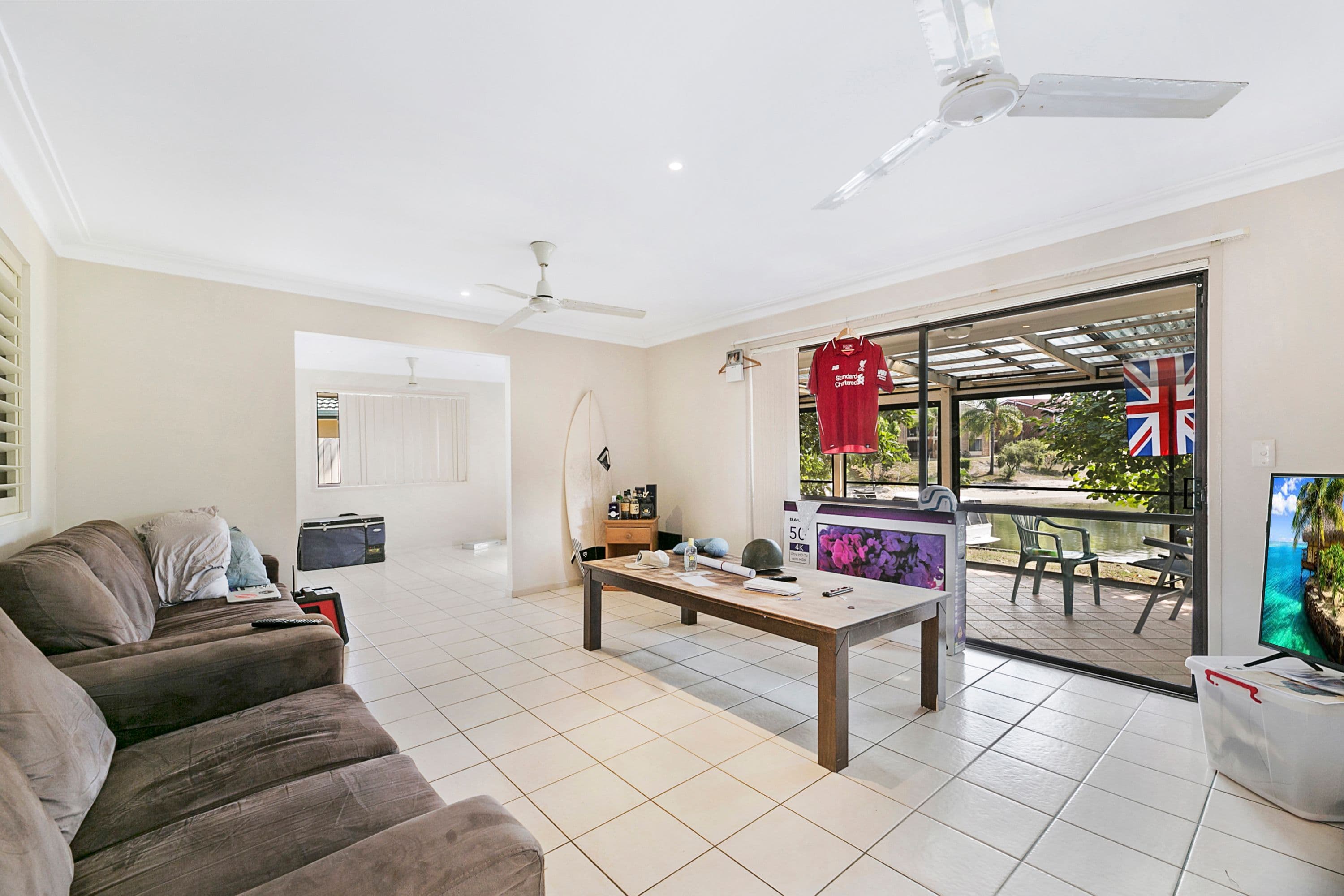 10 Helm Court, Mermaid Waters QLD 4218, Mermaid Waters - Thumbnail 4