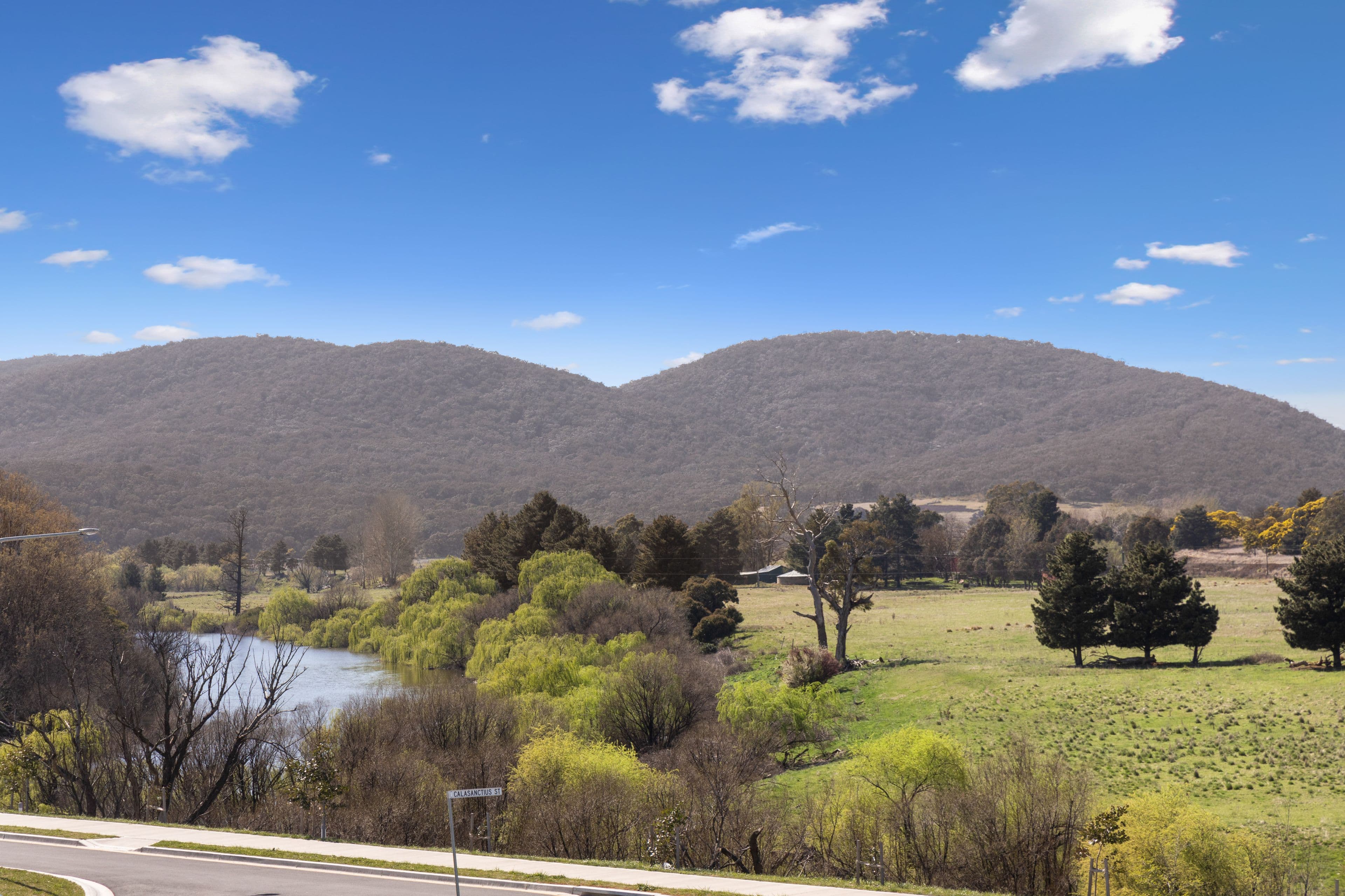 20 Carmella Drive, Goulburn NSW 2580, Goulburn - Thumbnail 2