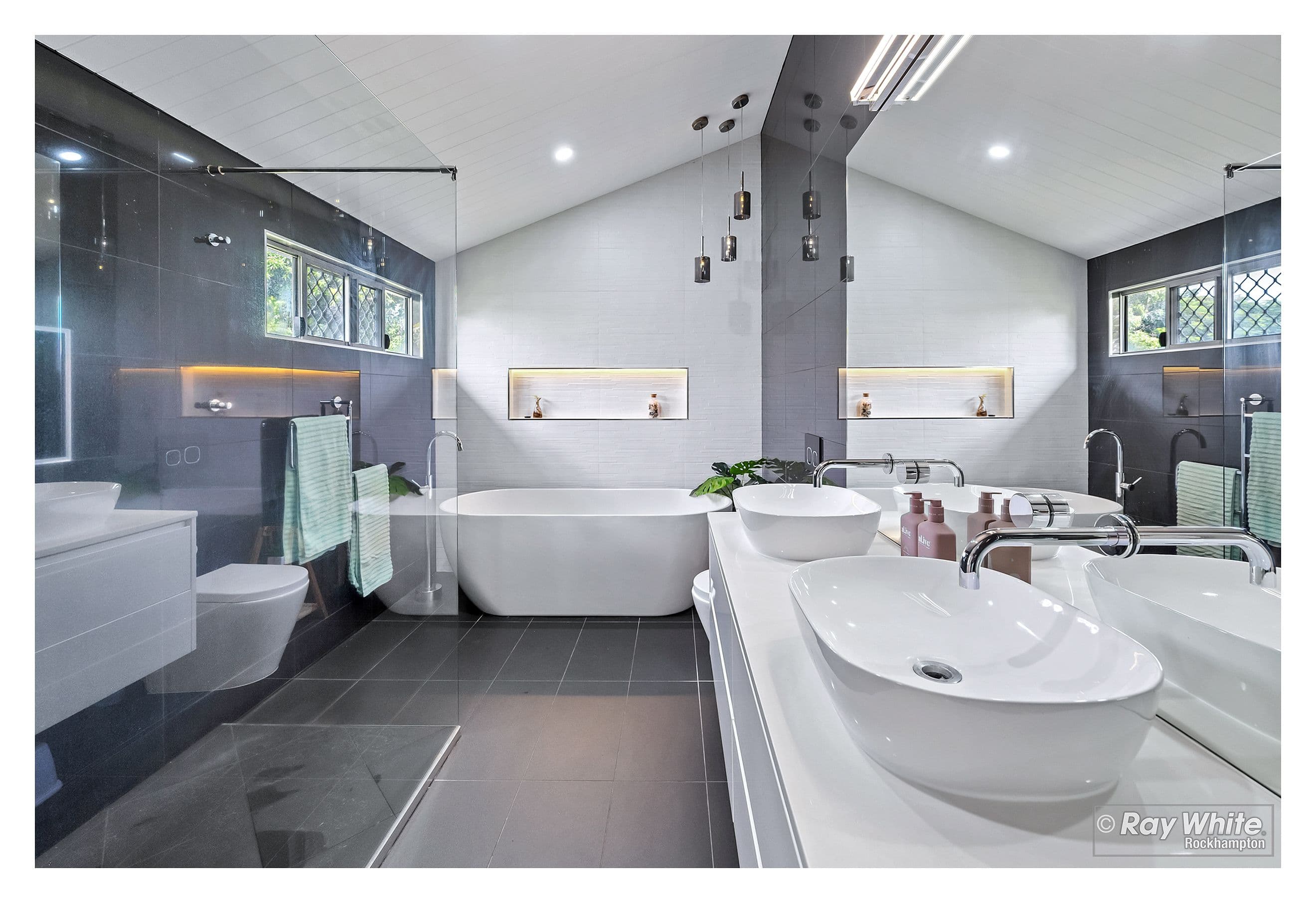 31 Palmer Street, Allenstown QLD 4700, Allenstown - Thumbnail 6