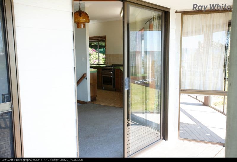 102 Island View Drive, URANGAN QLD 4655, Urangan - Thumbnail 5