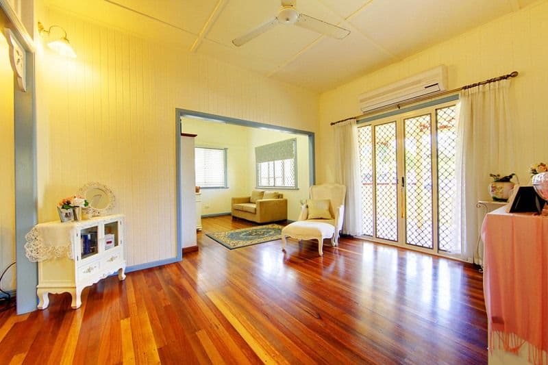 10 Shaw Street, WEST END QLD 4810, West End - Thumbnail 2