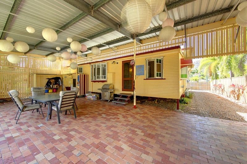 10 Shaw Street, WEST END QLD 4810, West End - Thumbnail 4
