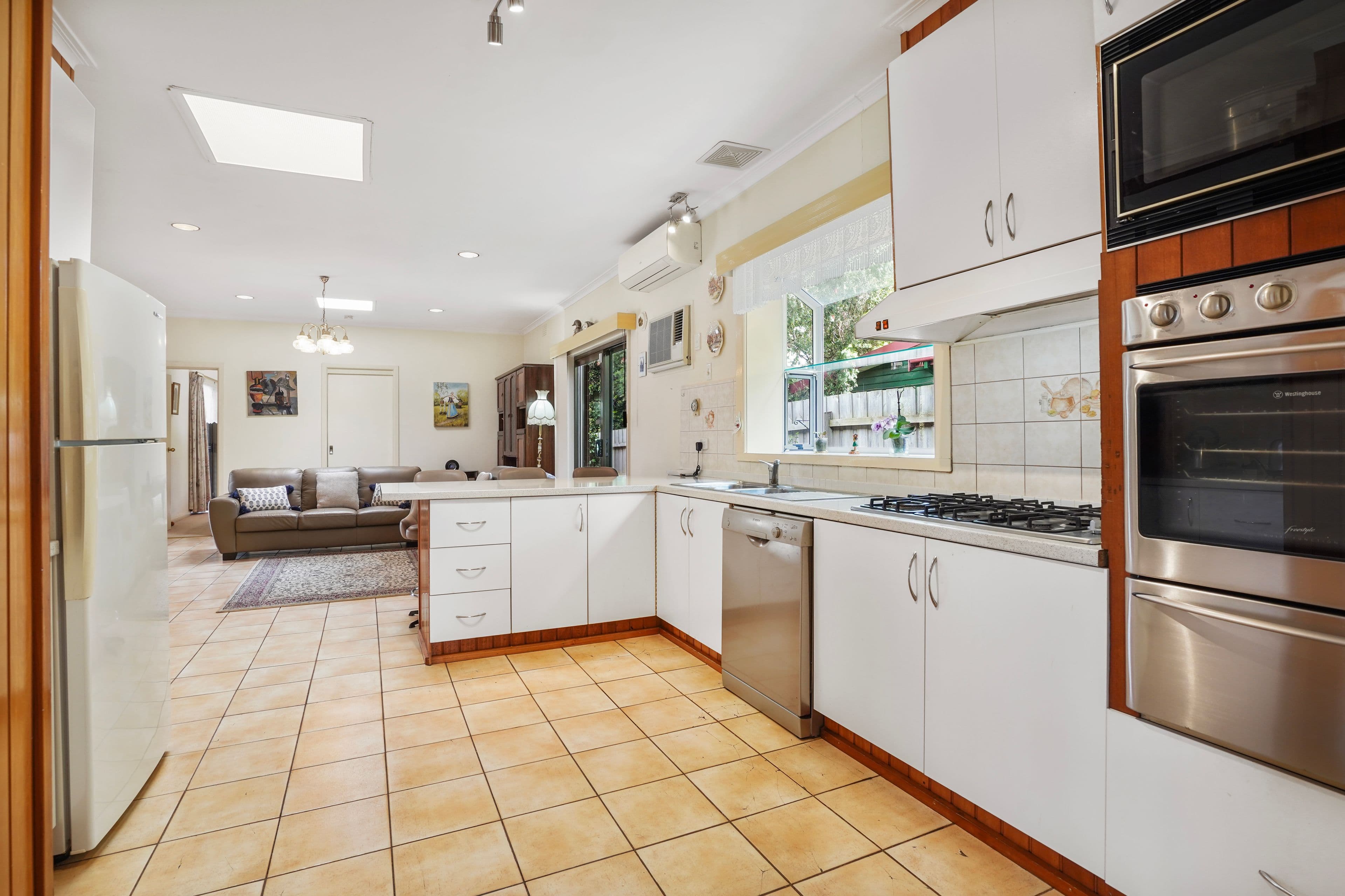 40 Ambrie Crescent, Noble Park VIC 3174, Noble Park - Thumbnail 4