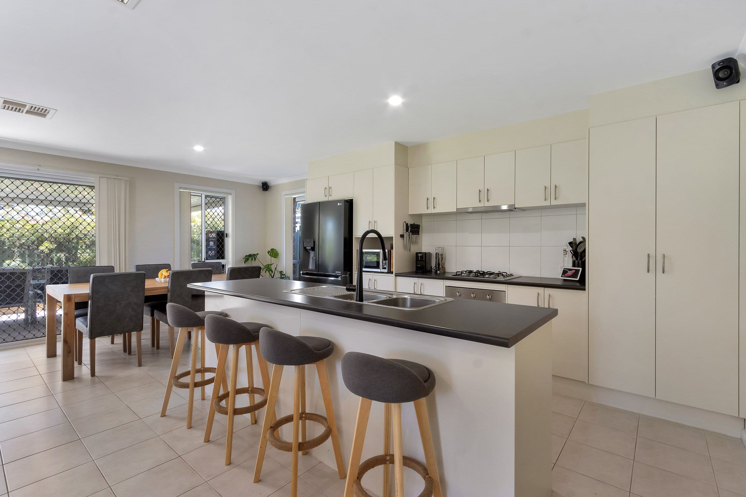 31 Buckley Street, Evanston Gardens SA 5116, Evanston Gardens - Thumbnail 2