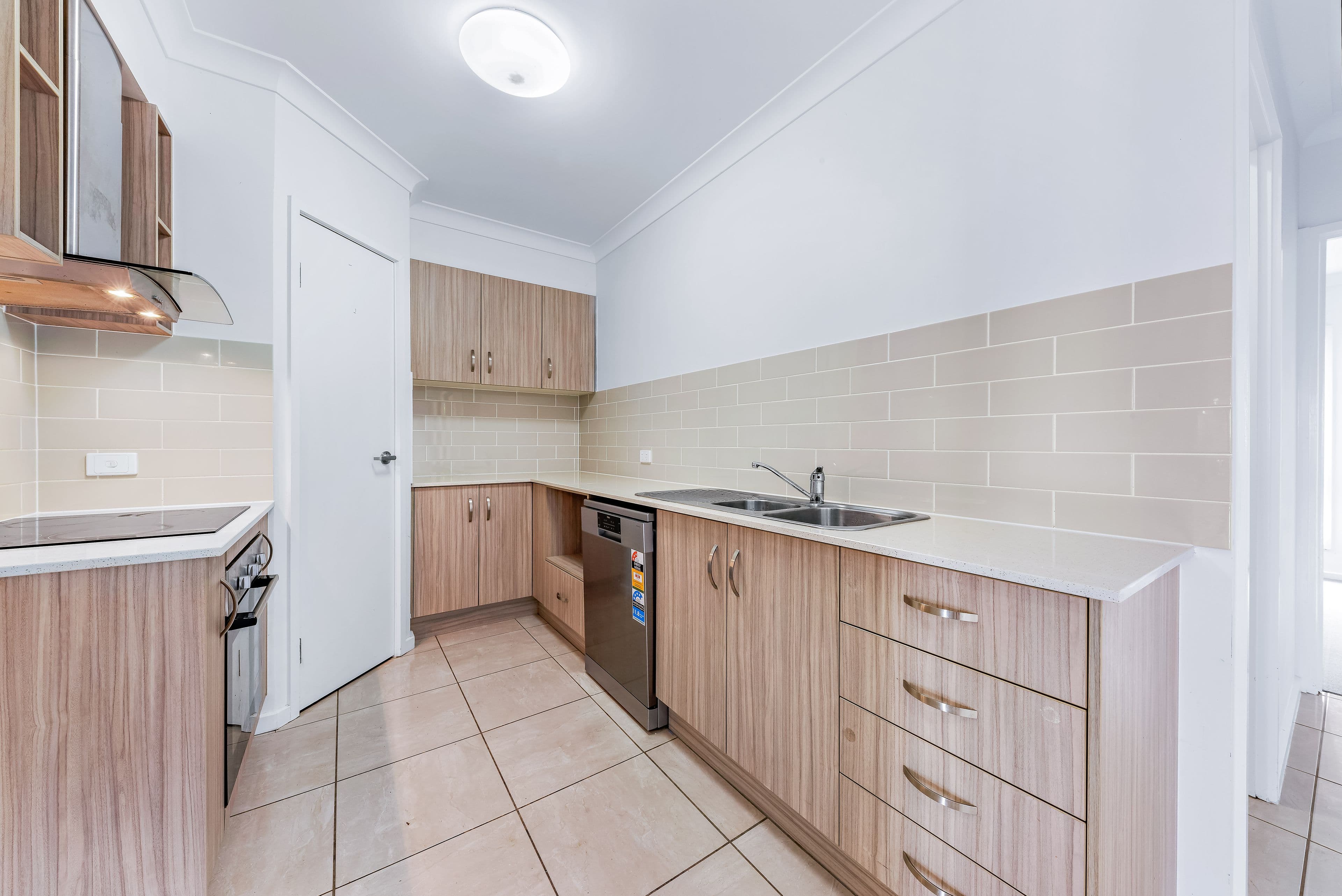 1 Golden Wattle Street, Proserpine QLD 4800, Proserpine - Thumbnail 5