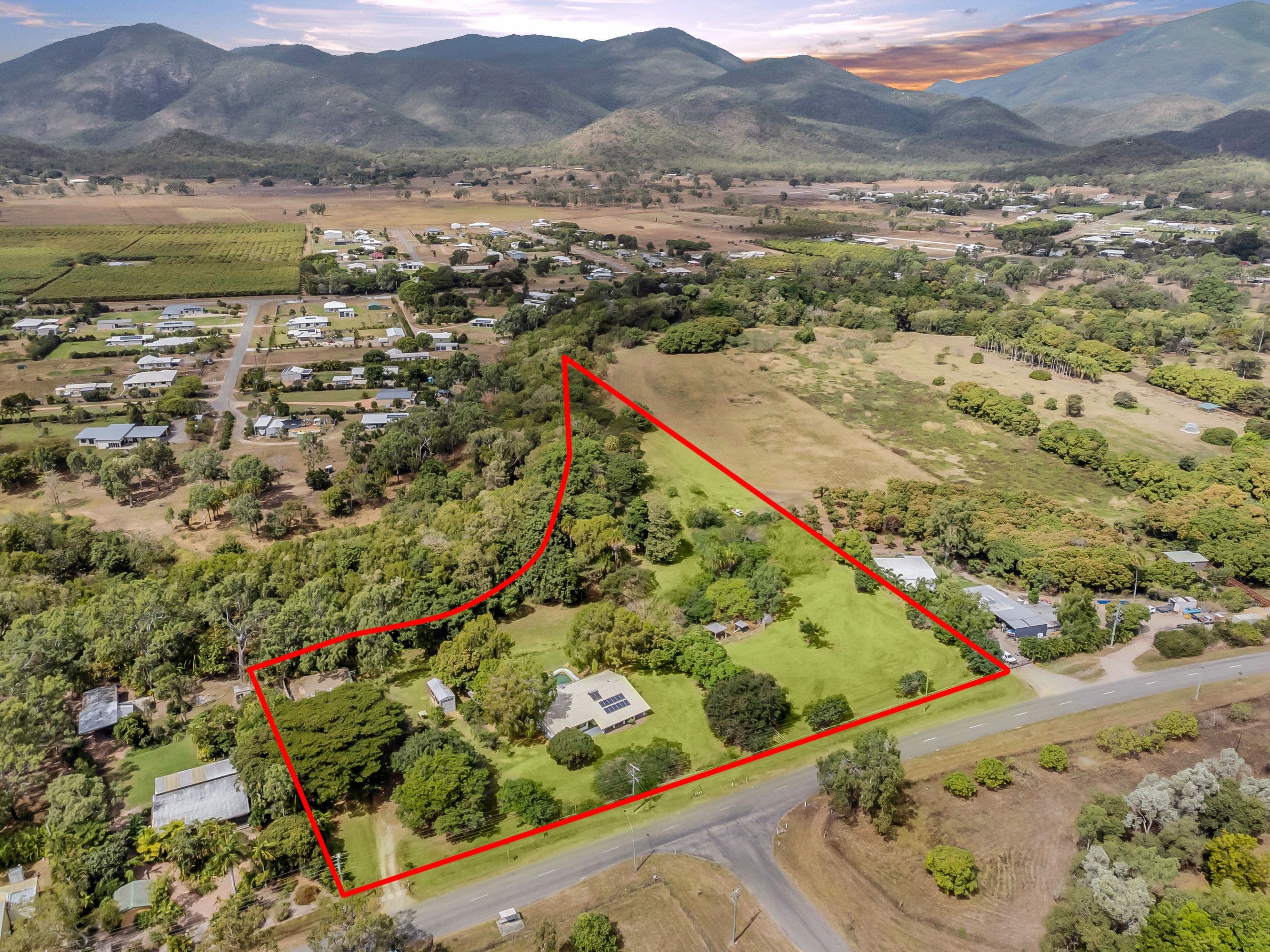 5 Alligator Creek Road, Alligator Creek QLD 4816, Alligator Creek - Image 1