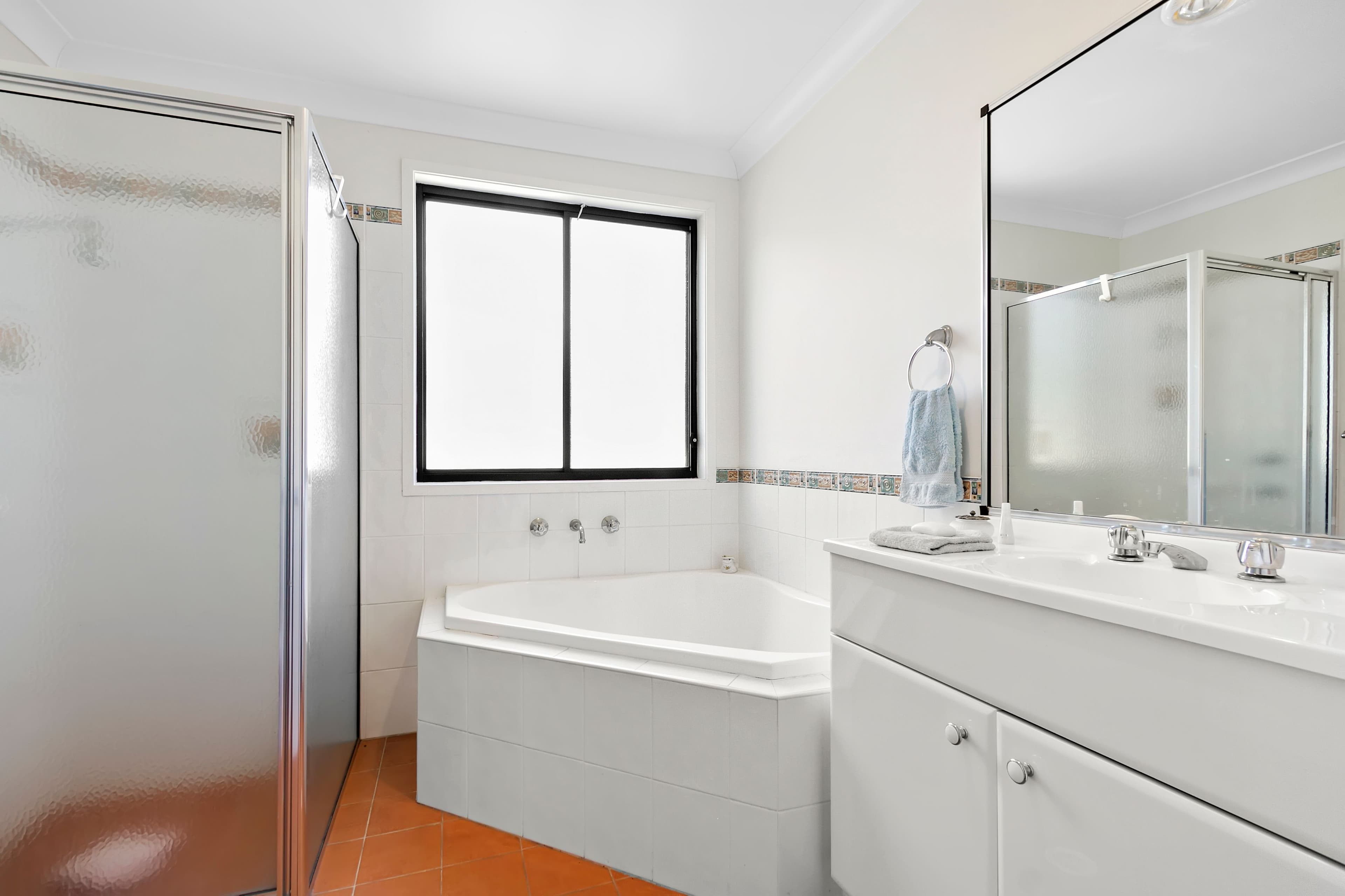 17 Canning Crescent, Sunshine Bay - Thumbnail 5