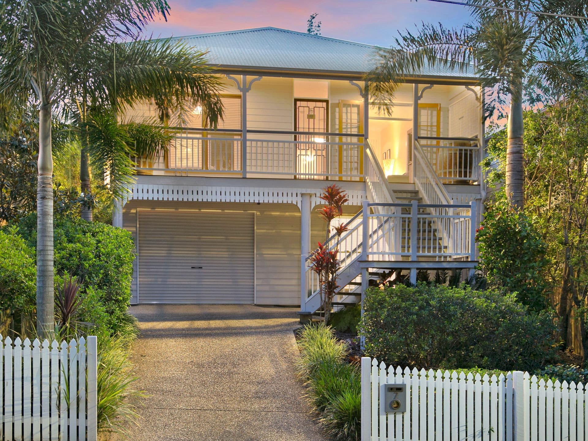 7 Esmonde Place, Coorparoo QLD 4151, Coorparoo - Image 1