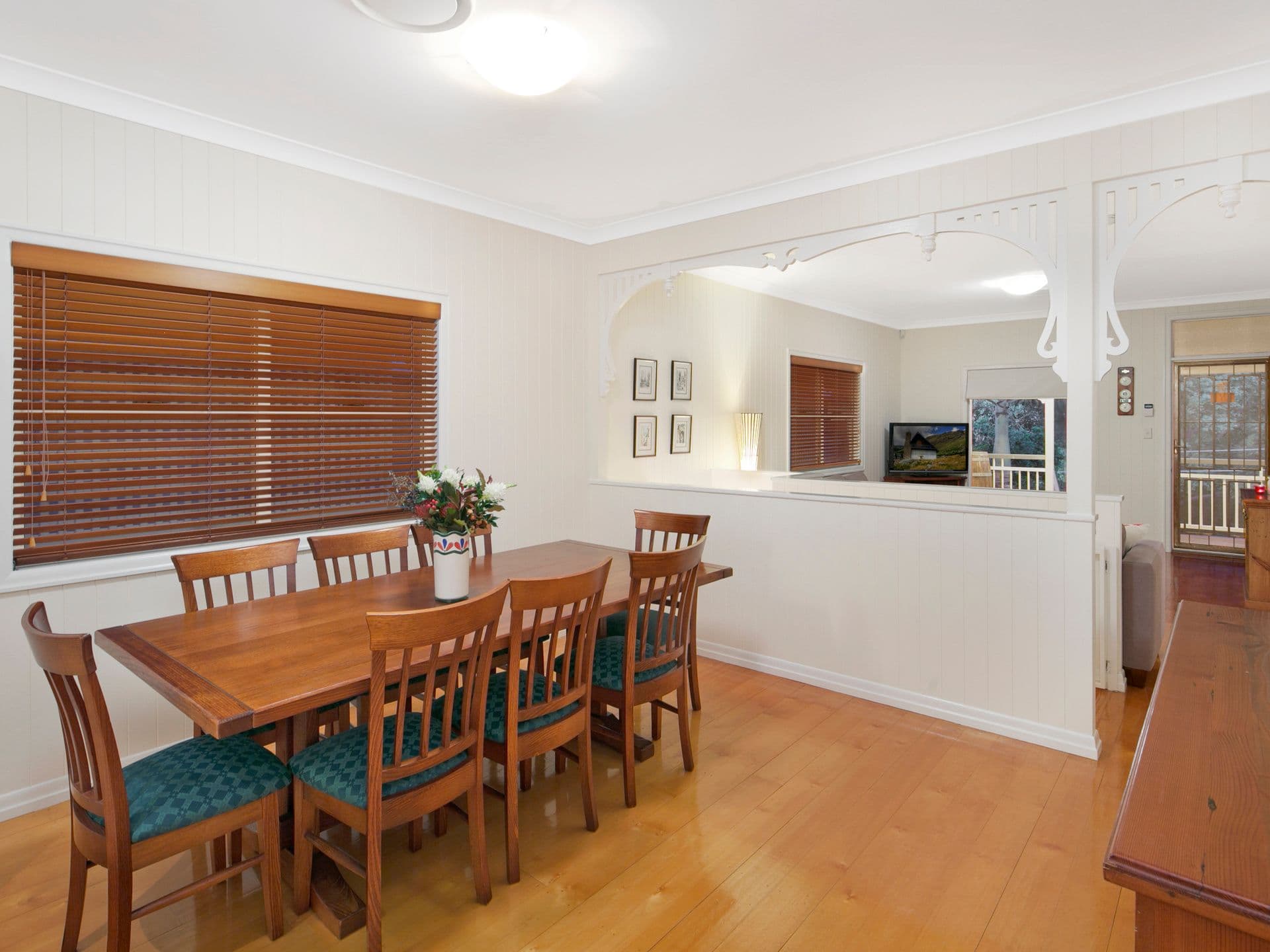 7 Esmonde Place, Coorparoo QLD 4151, Coorparoo - Thumbnail 8