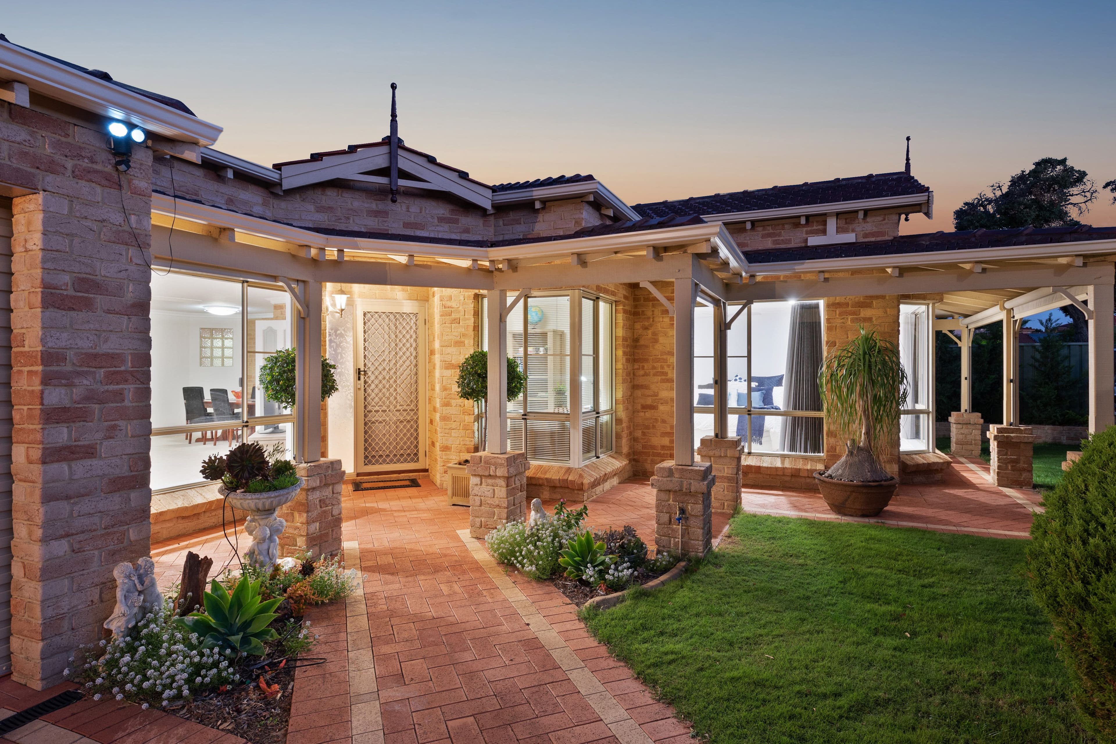 11 Korel Place, Sorrento WA 6020, Sorrento - Thumbnail 3