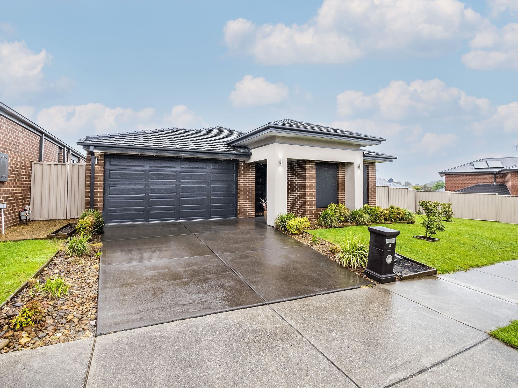 8 Davidson Street, Pakenham VIC 3810, Pakenham - Image 1
