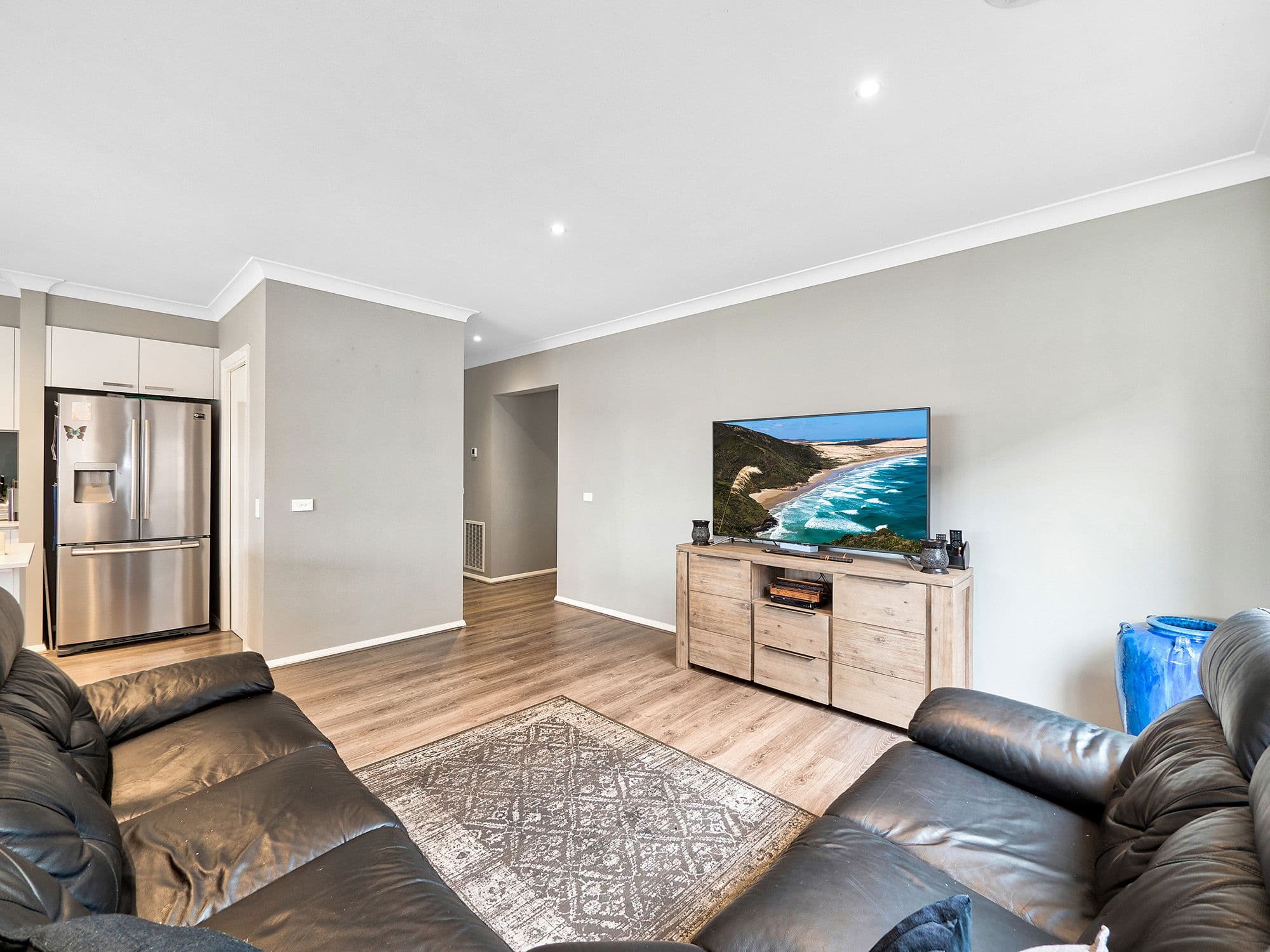 8 Davidson Street, Pakenham VIC 3810, Pakenham - Thumbnail 8