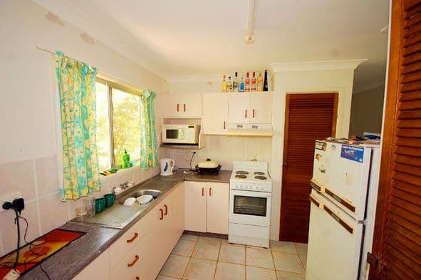 54 Matthew Flinders Drive, YEPPOON QLD 4703, Yeppoon - Thumbnail 5