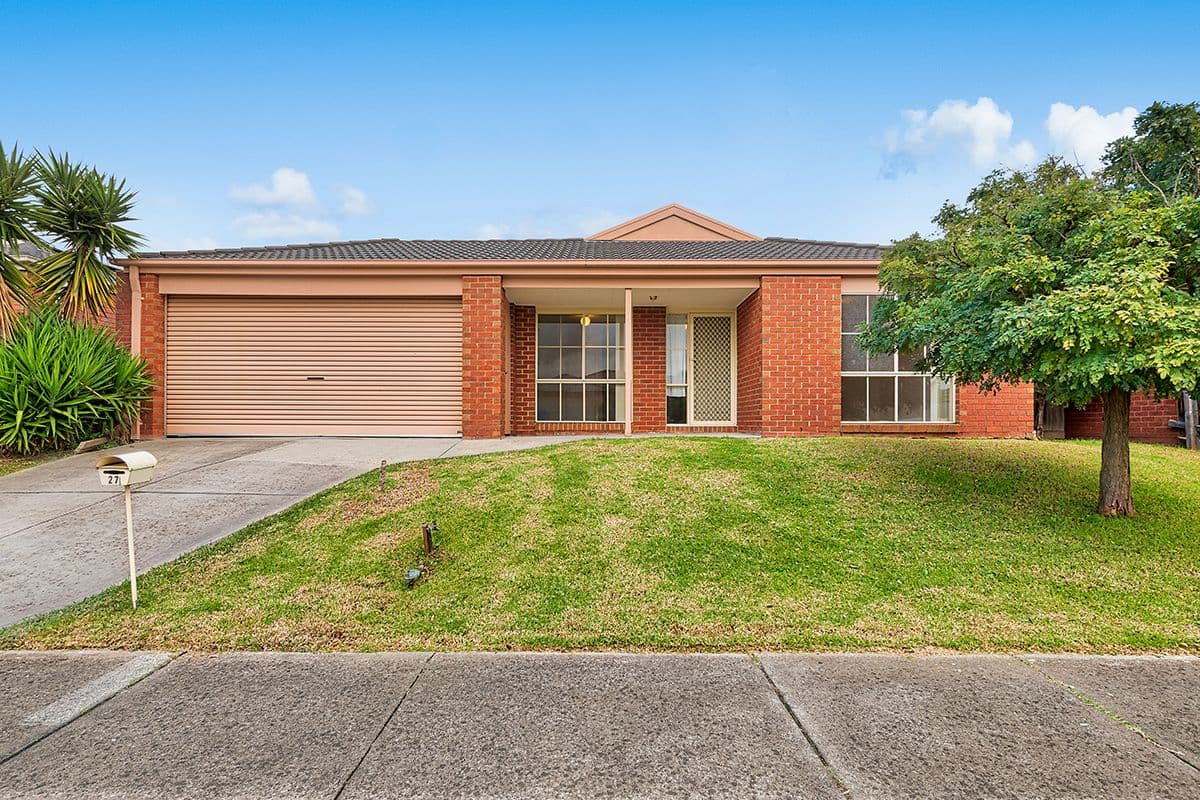 27 Shaftsbury Avenue, Berwick VIC 3806, Berwick - Thumbnail 3
