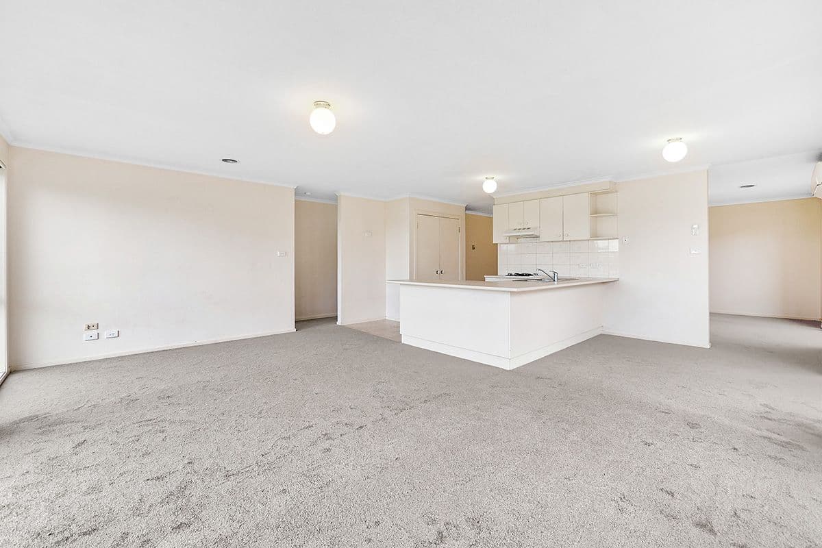 27 Shaftsbury Avenue, Berwick VIC 3806, Berwick - Thumbnail 7