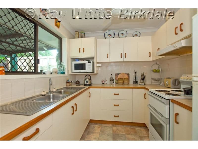 129 Burbank Road, BIRKDALE QLD 4159, Birkdale - Thumbnail 4