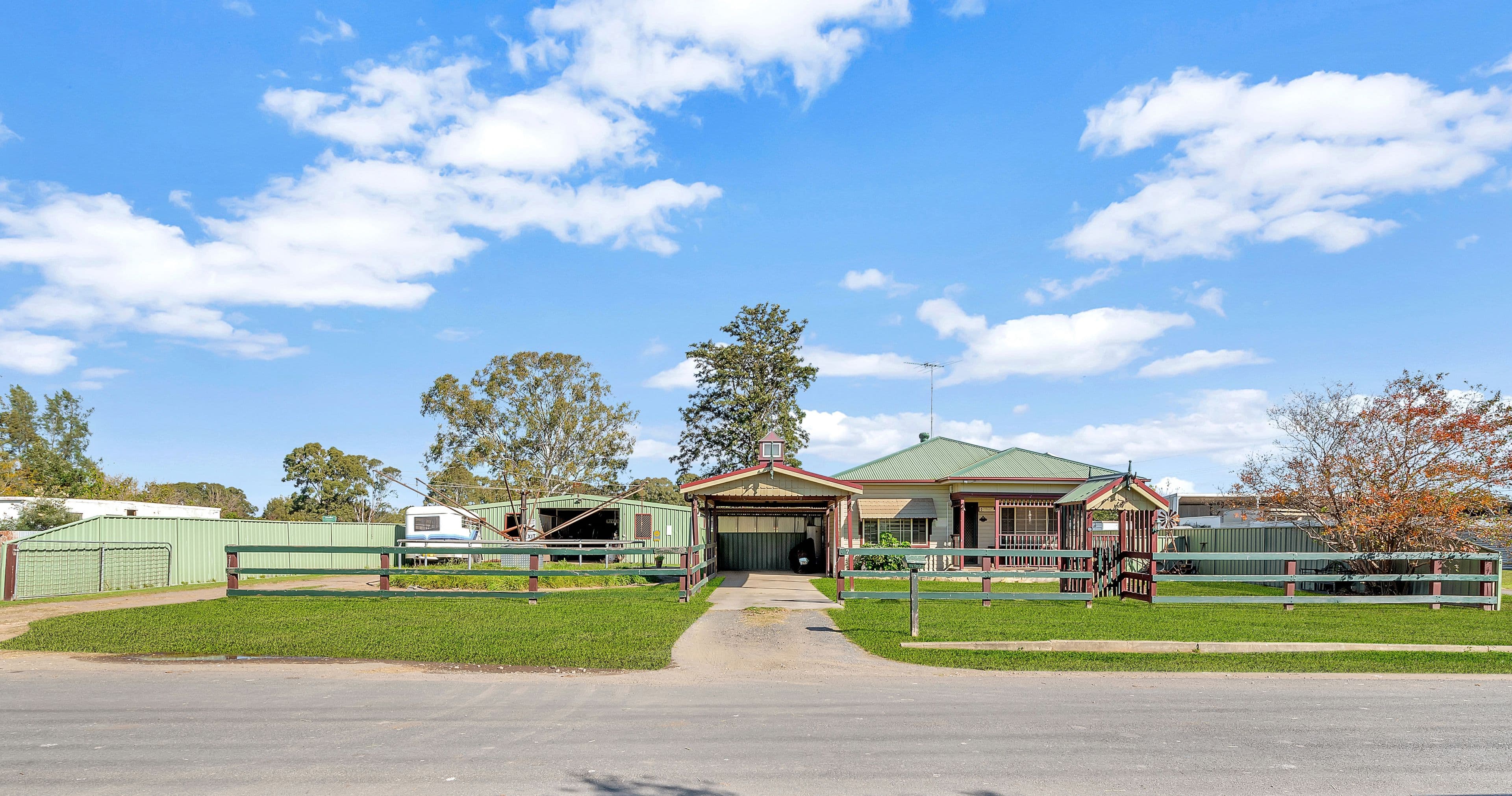 7 Denmark Road, Riverstone - Image 1