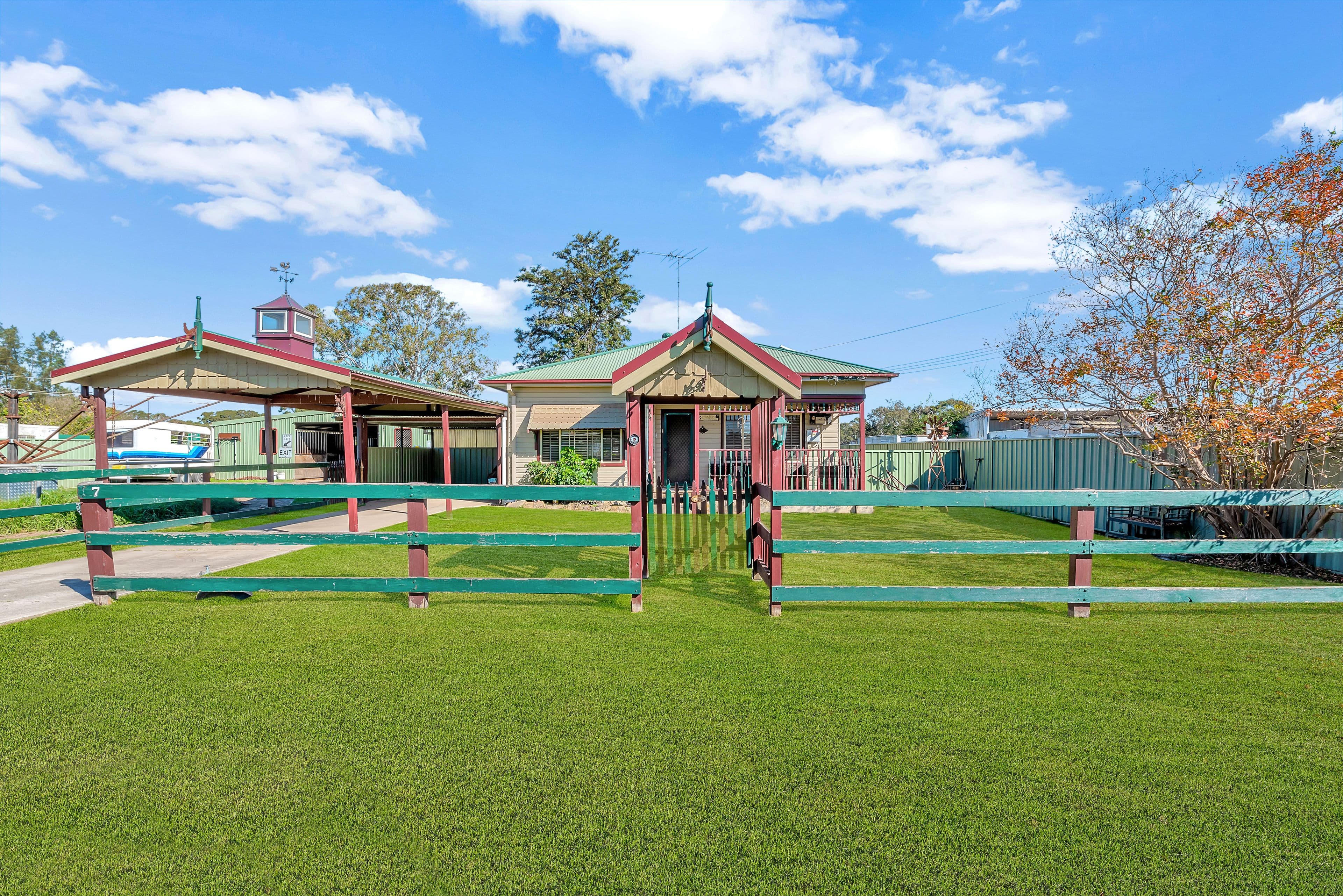 7 Denmark Road, Riverstone - Thumbnail 2