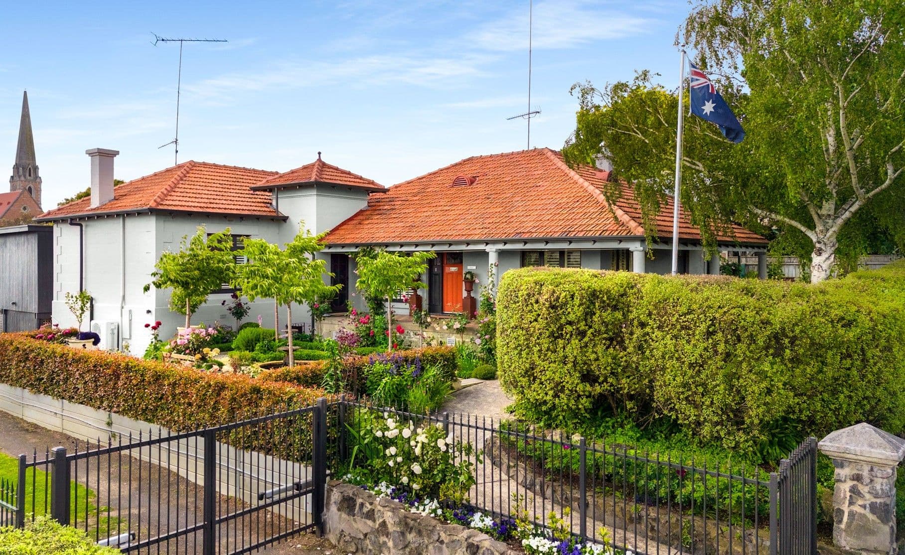 75 Gray Street, Mount Gambier SA 5290, Mount Gambier - Image 1