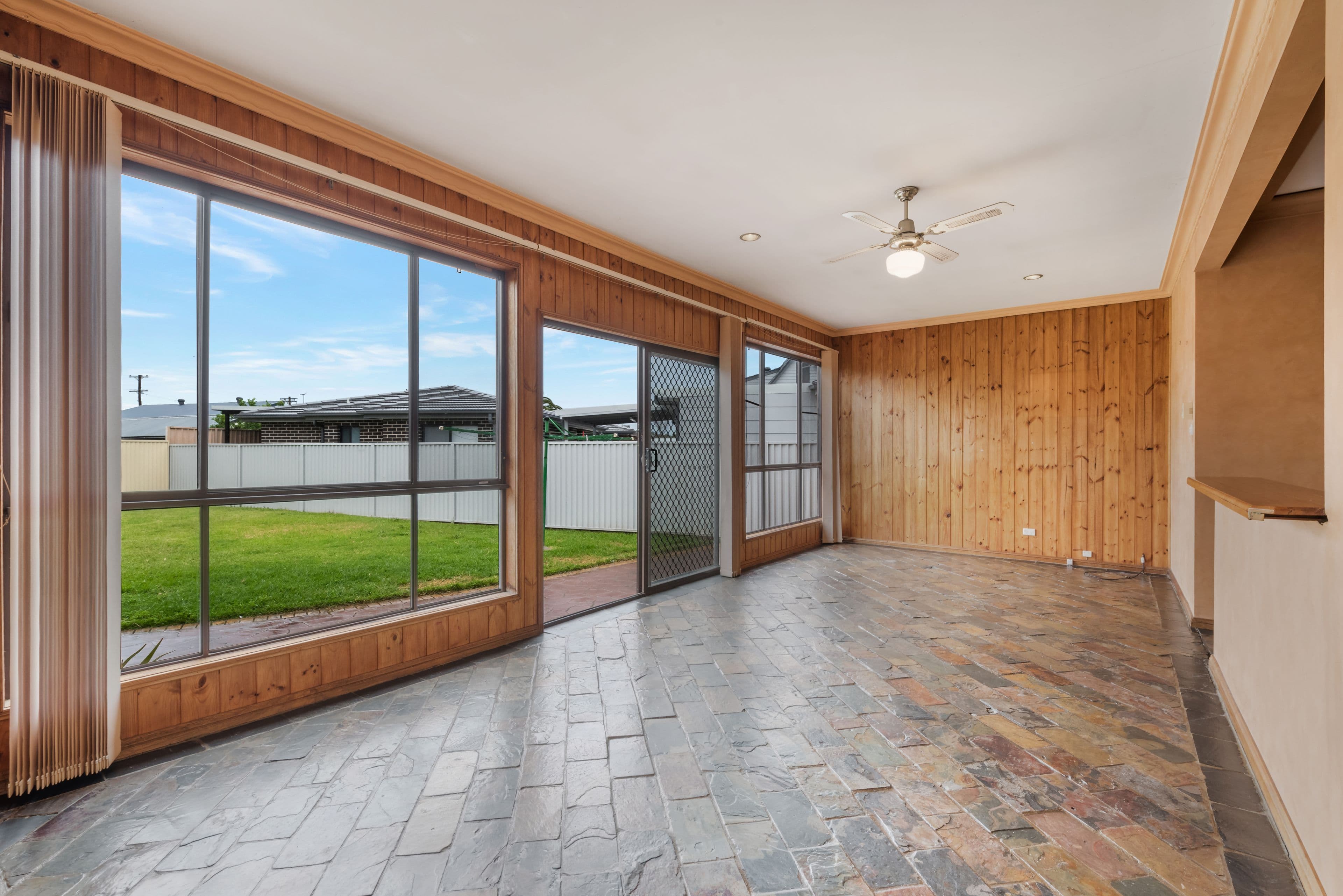 55 Goodacre Avenue, Fairfield West NSW 2165, Fairfield West - Thumbnail 2