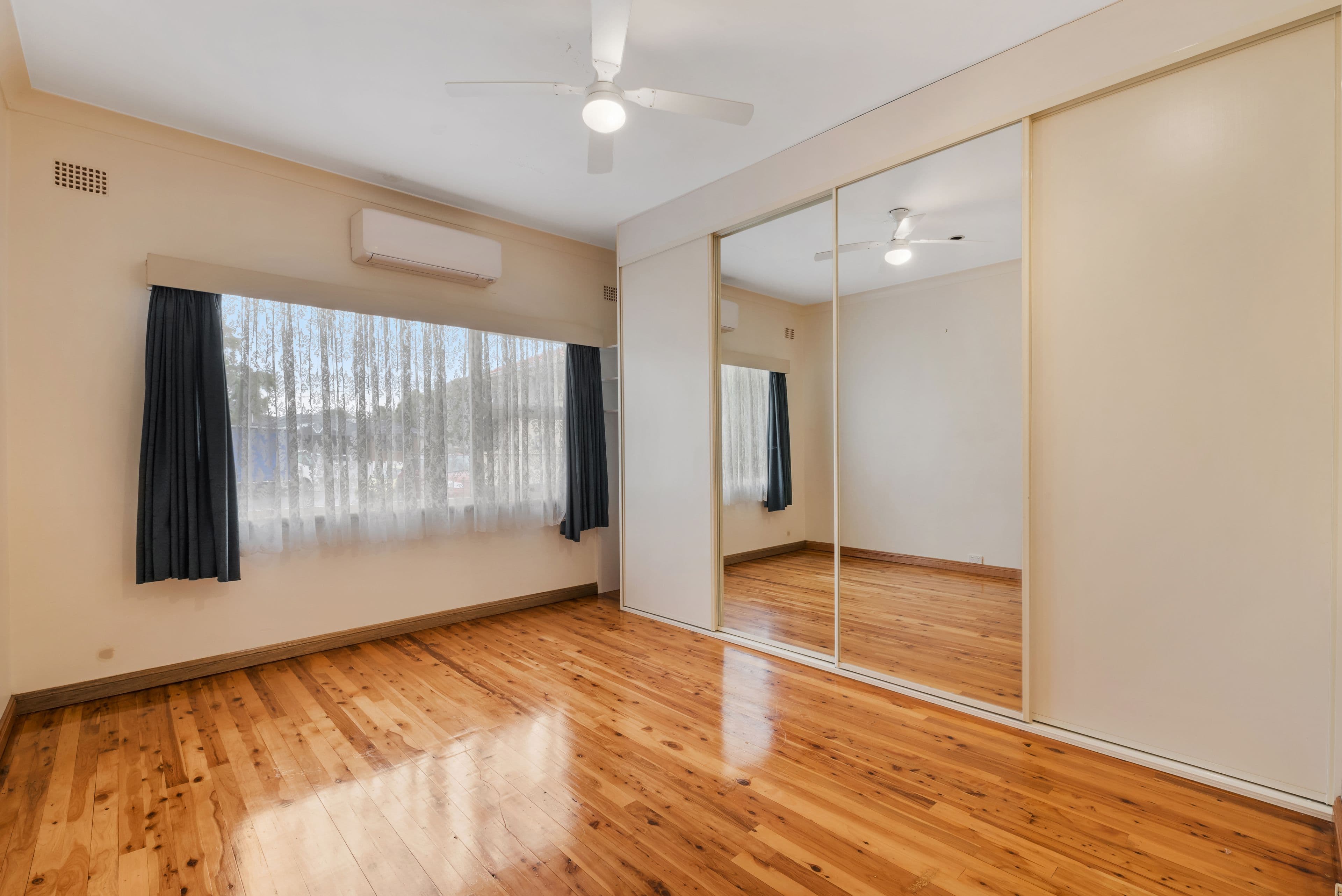 55 Goodacre Avenue, Fairfield West NSW 2165, Fairfield West - Thumbnail 3